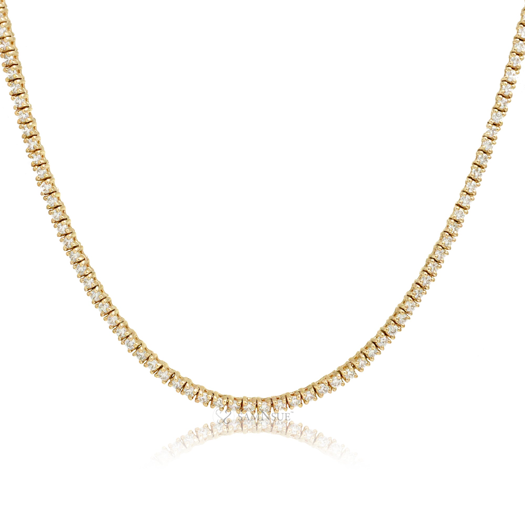  Elegant yellow gold diamond tennis necklace with 2ct total weight, front view