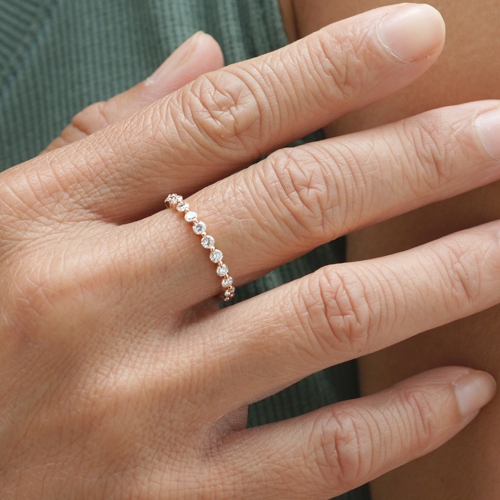 Floating Round Diamond Wedding Band