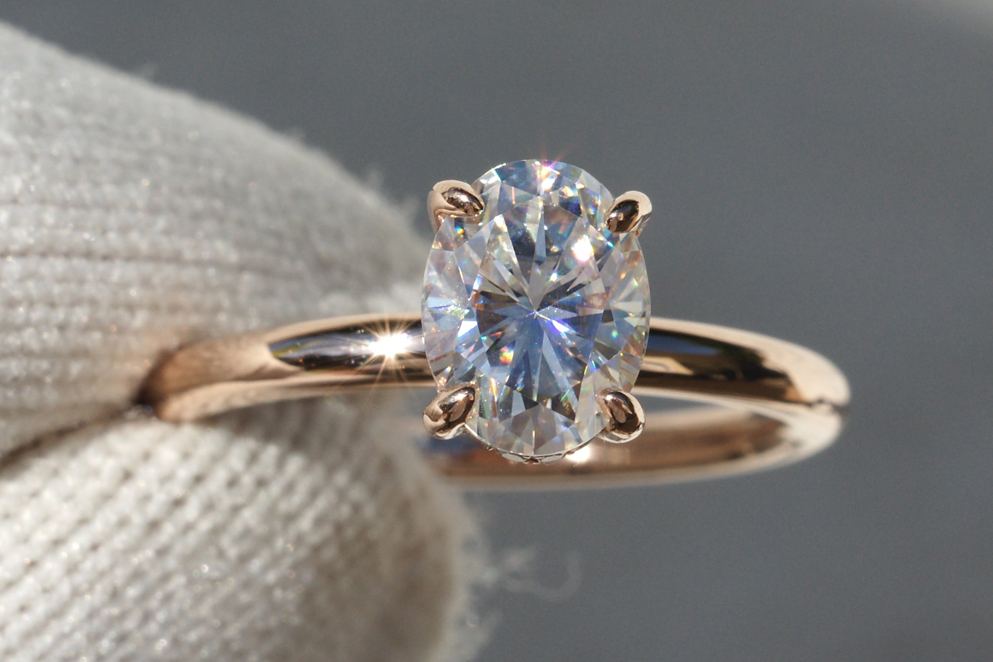 The Lucy Oval Moissanite 8x6mm 14k rose gold