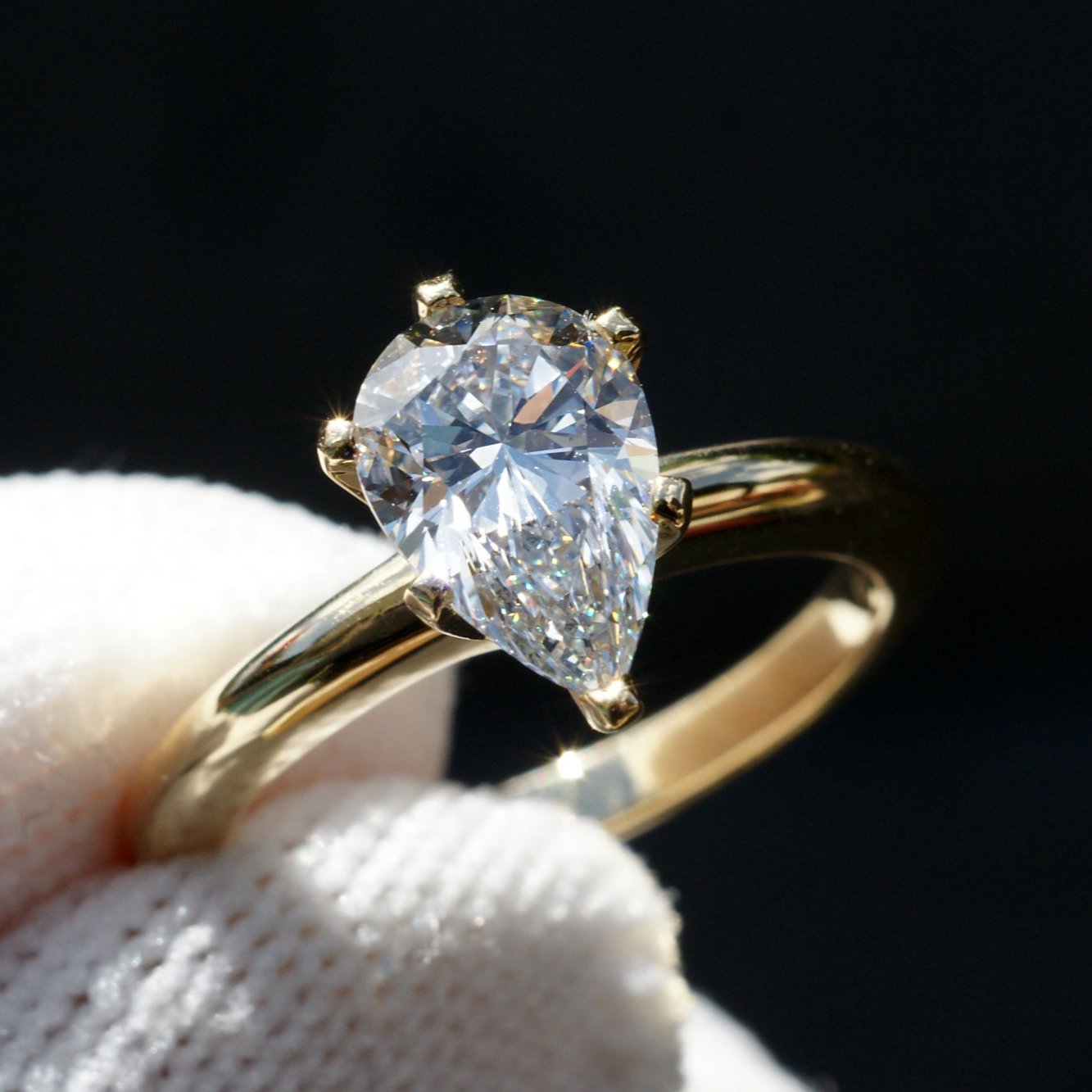 The Eve Pear Lab-Grown Diamond Ring (1.50ct)