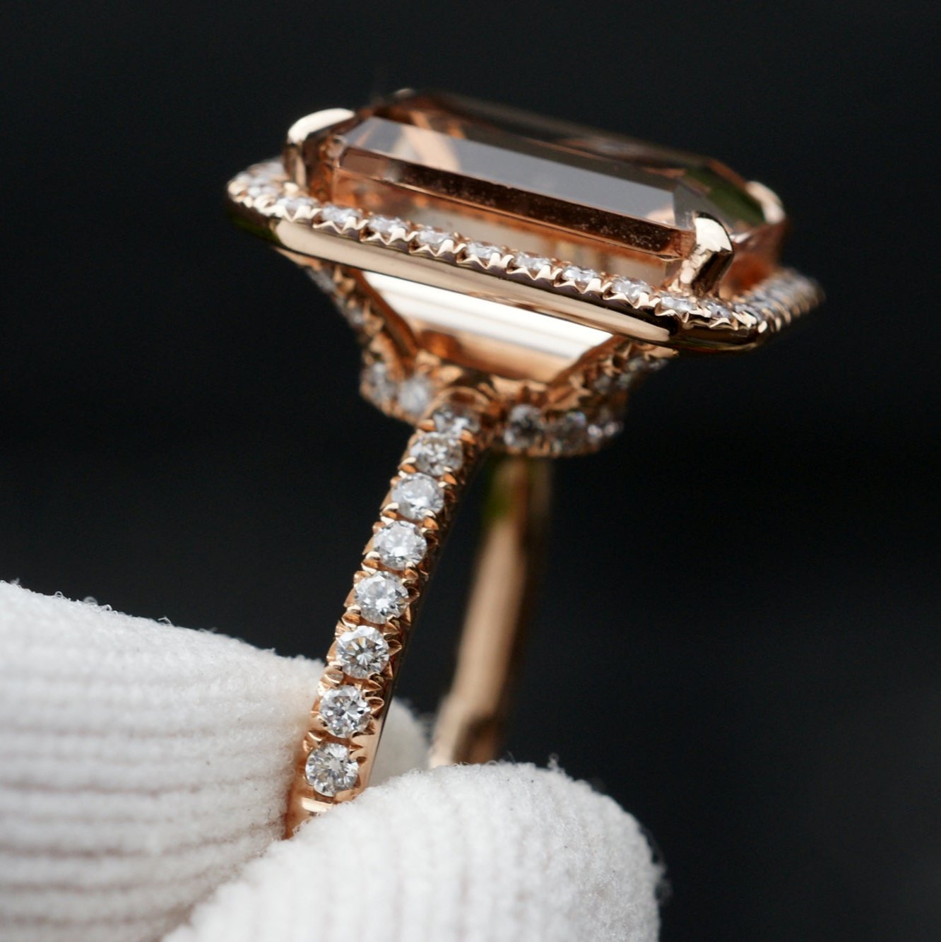 The Drenched Emerald Morganite 12x10mm 14k rose Gold