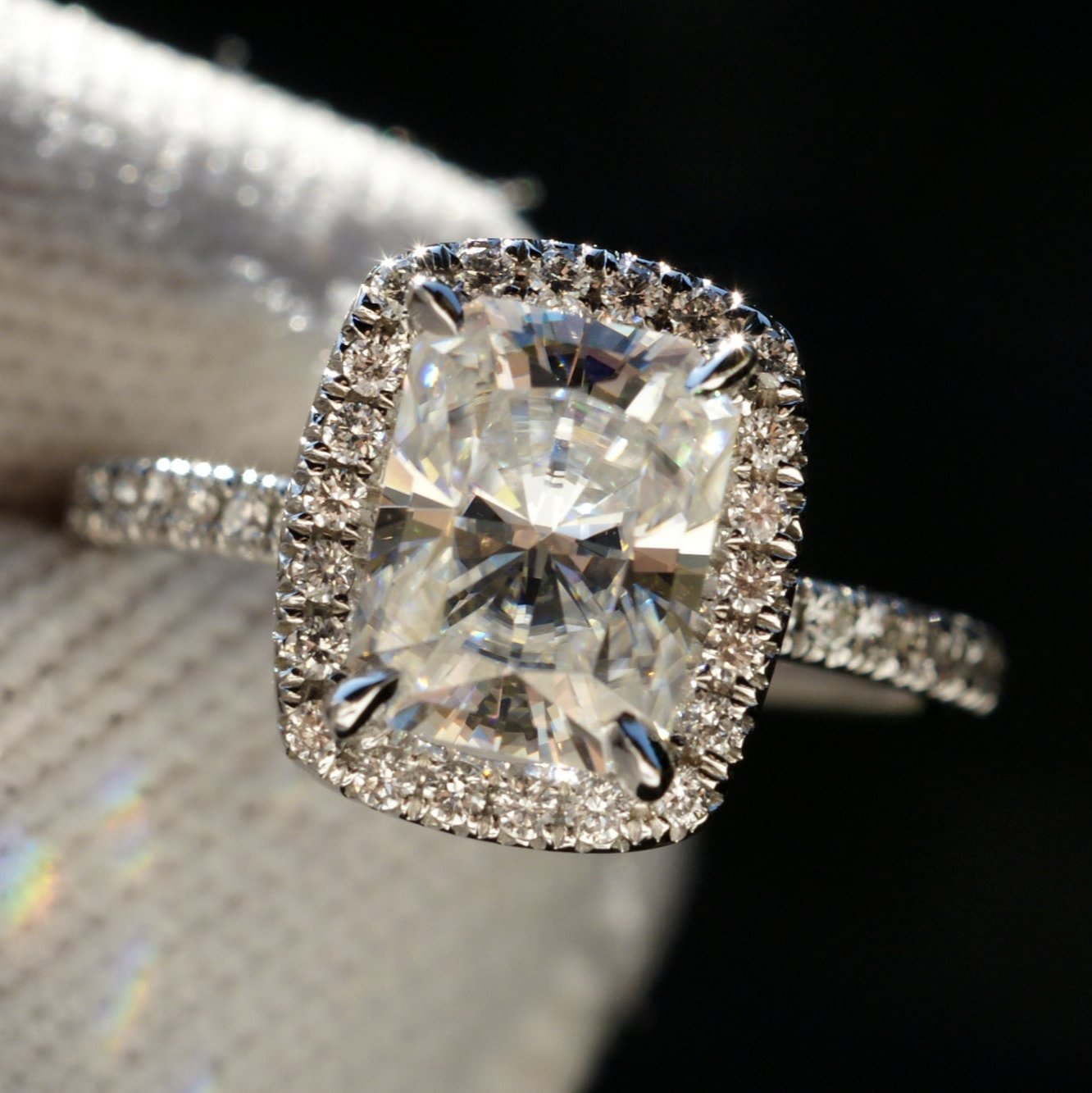 The Caitlin Radiant Moissanite 8x6mmSolid Band 18k White Gold