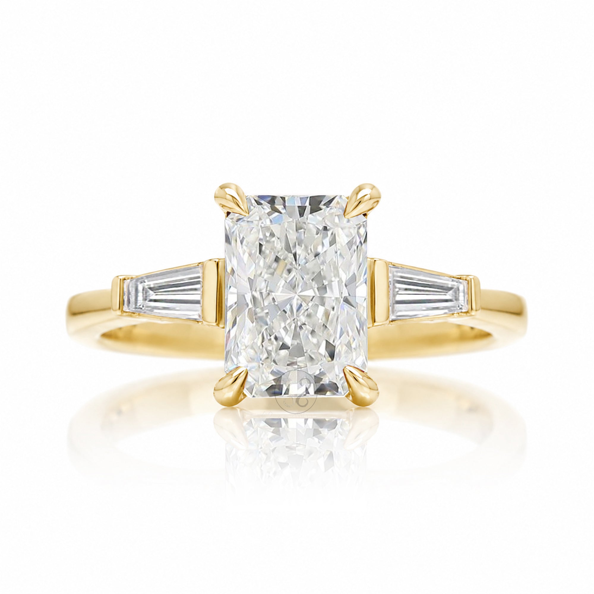 The Alice Radiant Cut Diamond Ring (Lab Grown)