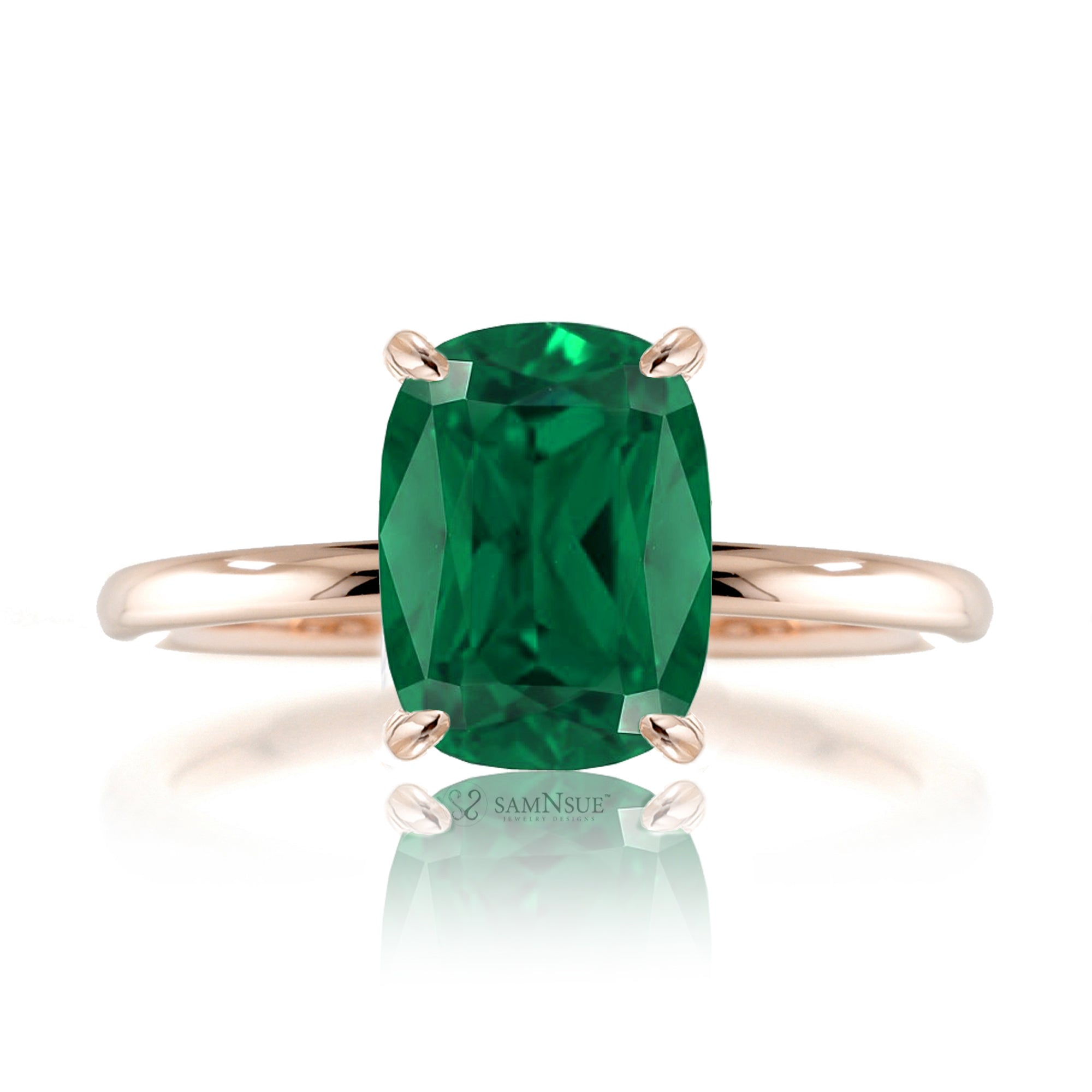The Ava Cushion Cut Green Emerald Ring (Lab Grown)