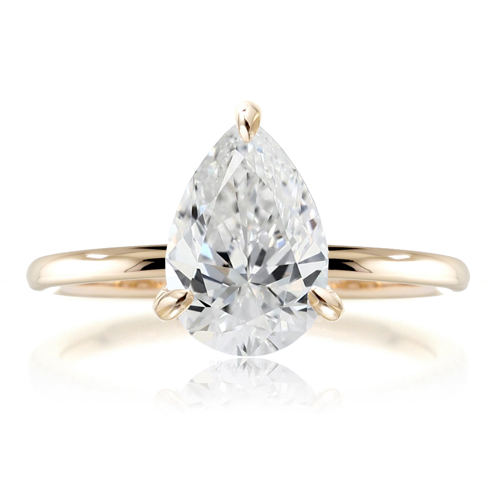 Pear cut lab-grown diamond engagement ring yellow gold - The Ava solid band