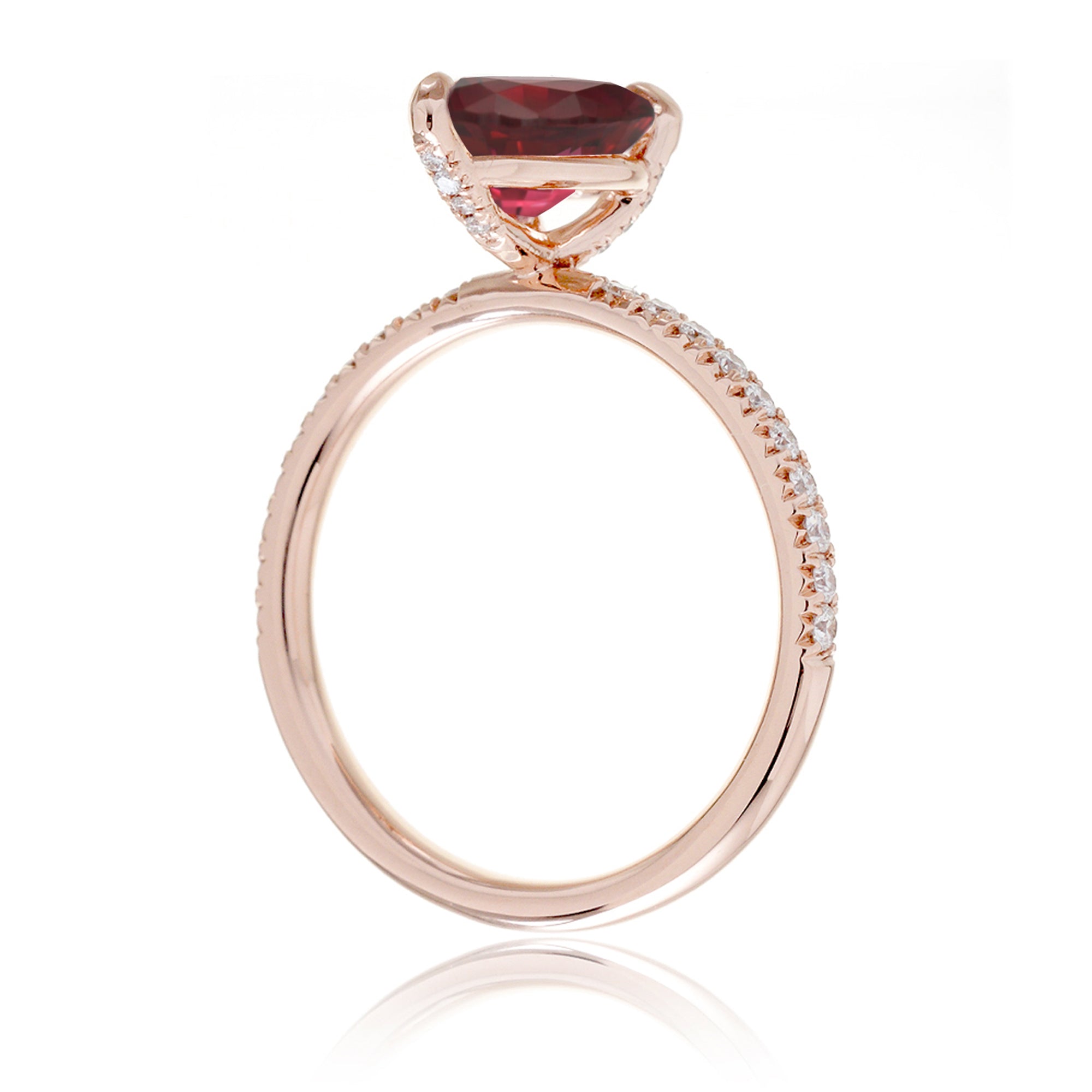 The Ava Pear Ruby (Lab-Grown)