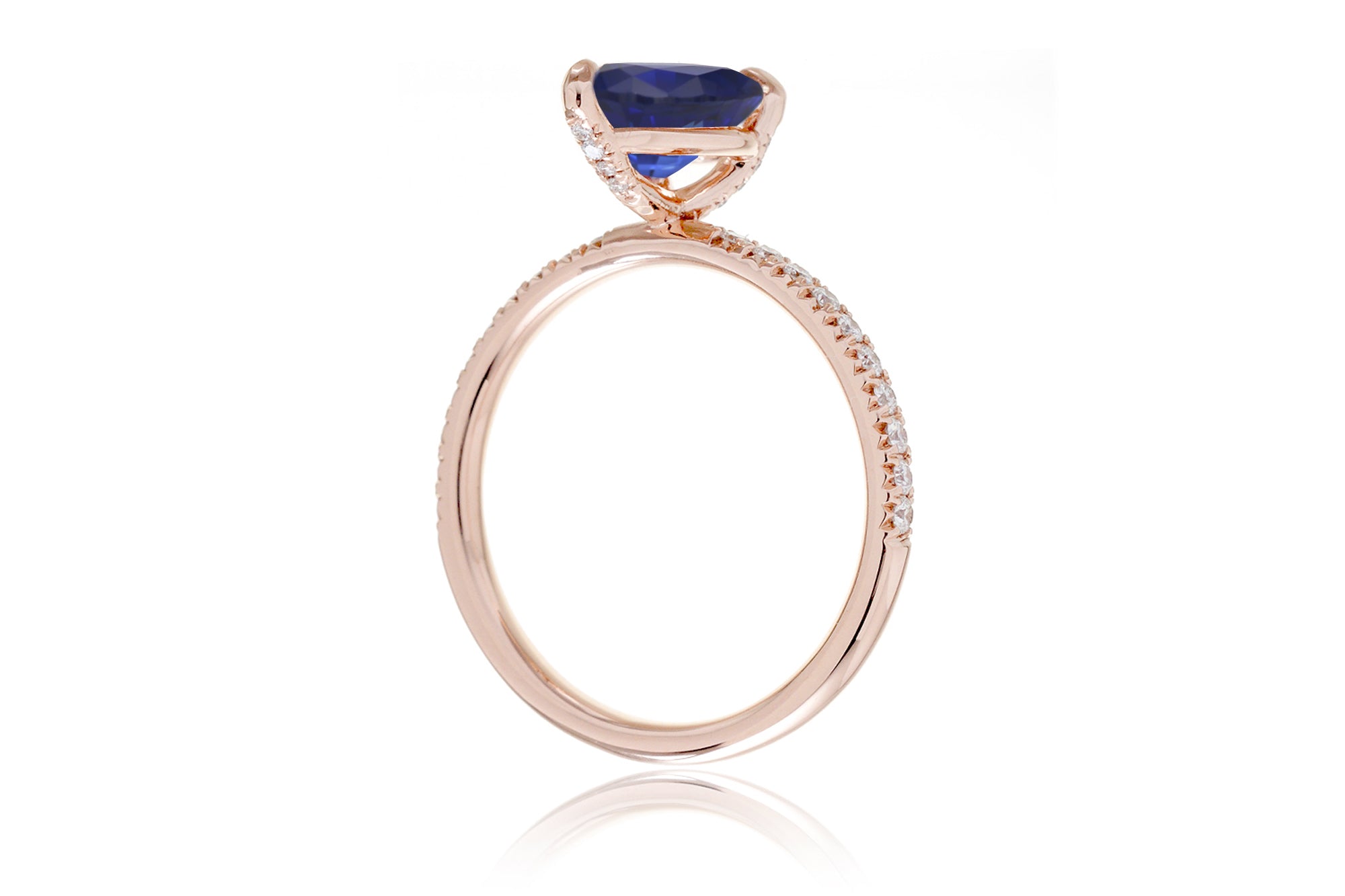 The Ava Pear Sapphire Ring (Lab-Grown)