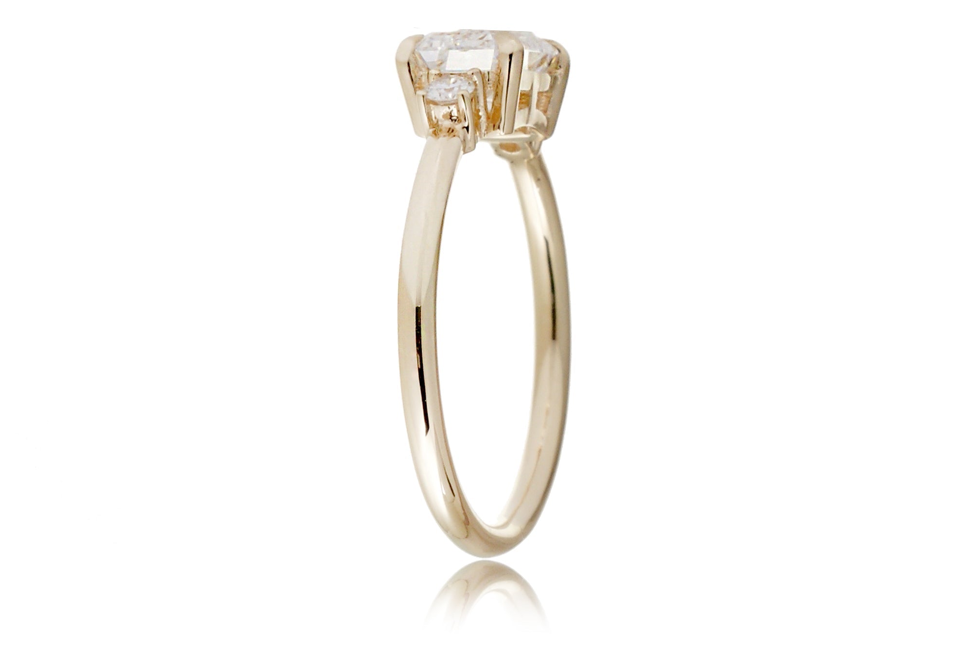 The Lena Radiant Cut Diamond Ring (Lab Grown)
