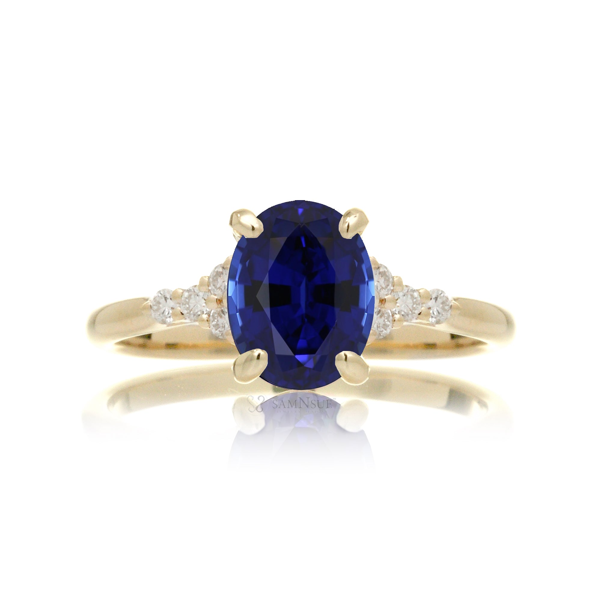 Oval blue sapphire ring in yellow gold with side diamonds all natural - the Chloe ring