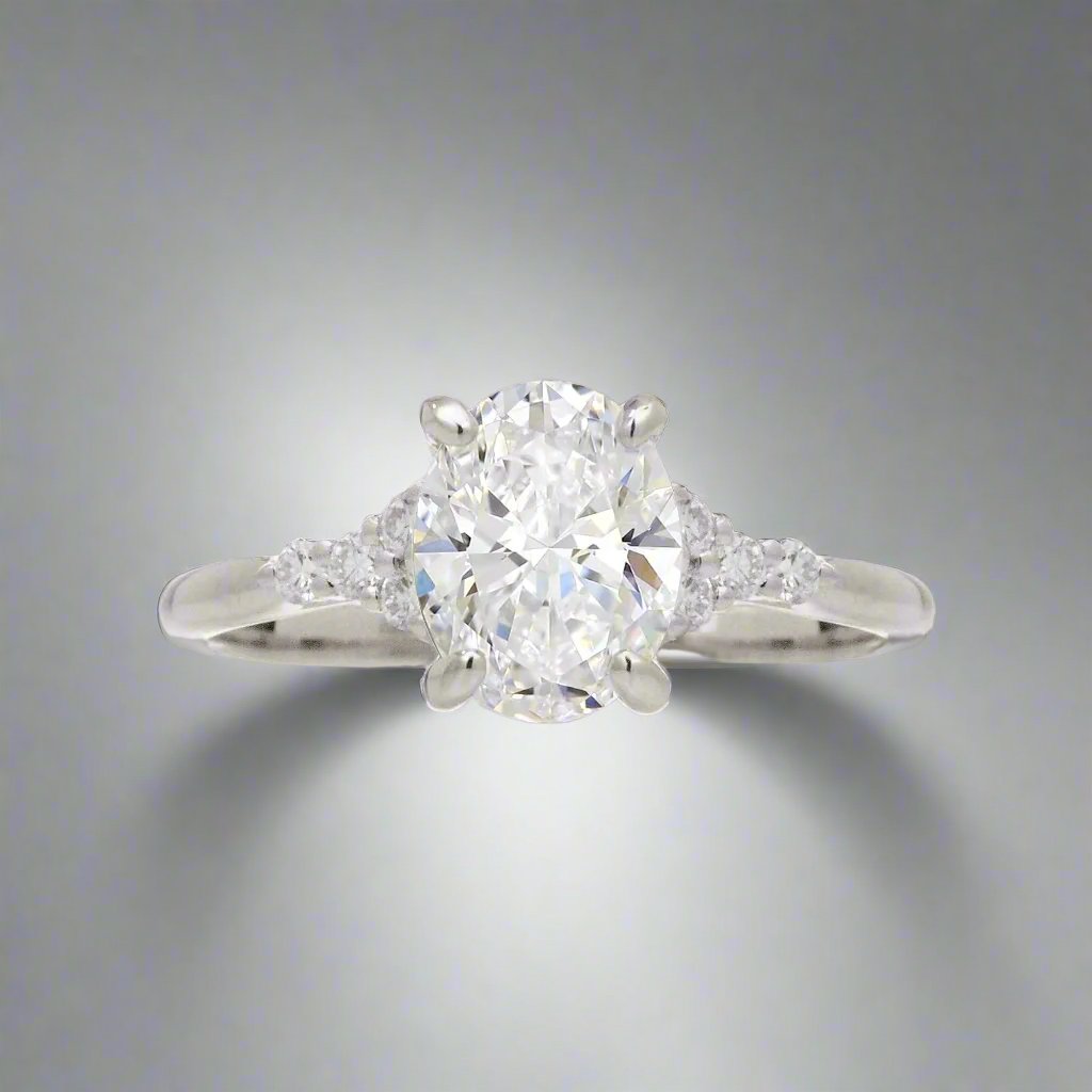 The Chloe Oval Diamond (Lab-Grown)
