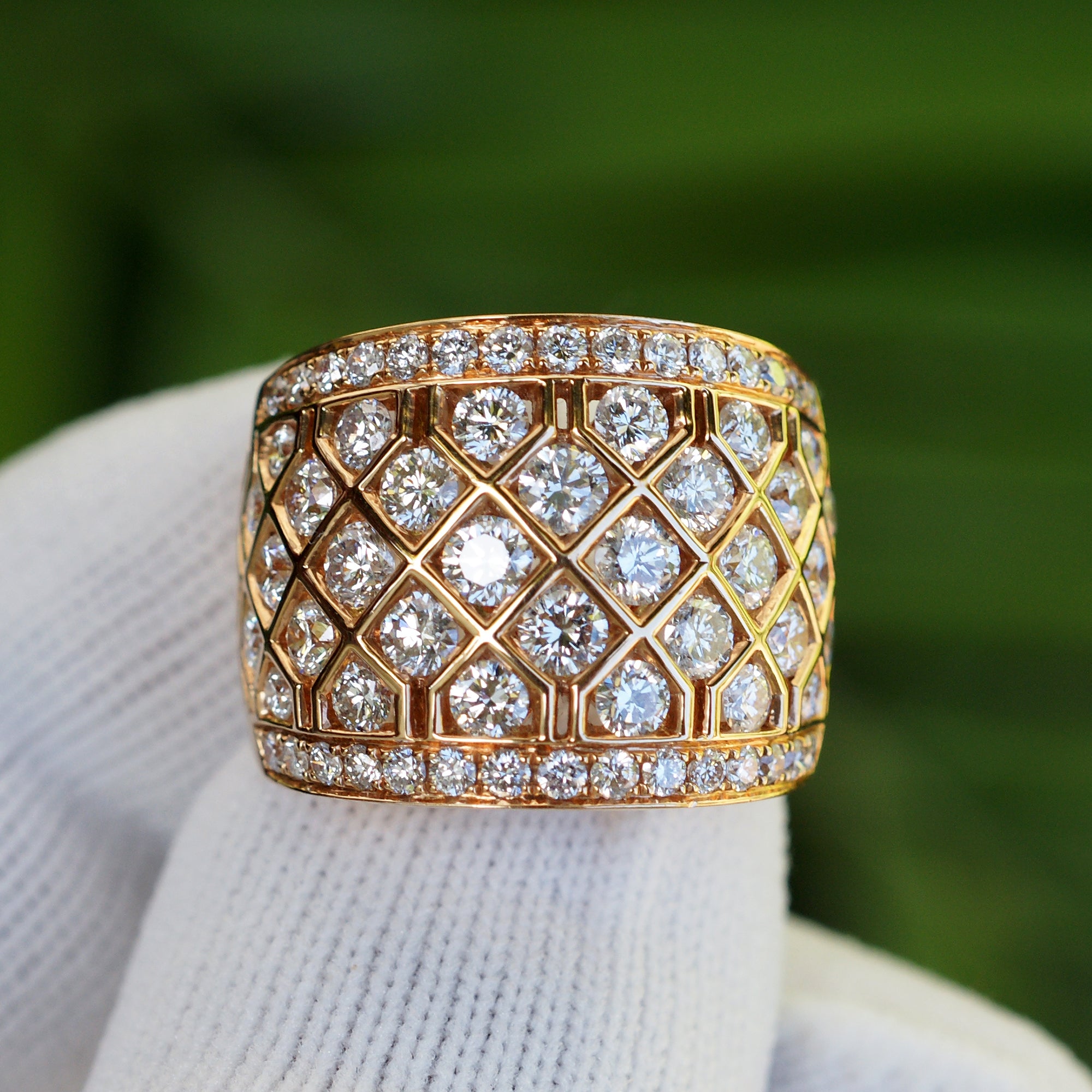The Pineapple Diamond Band