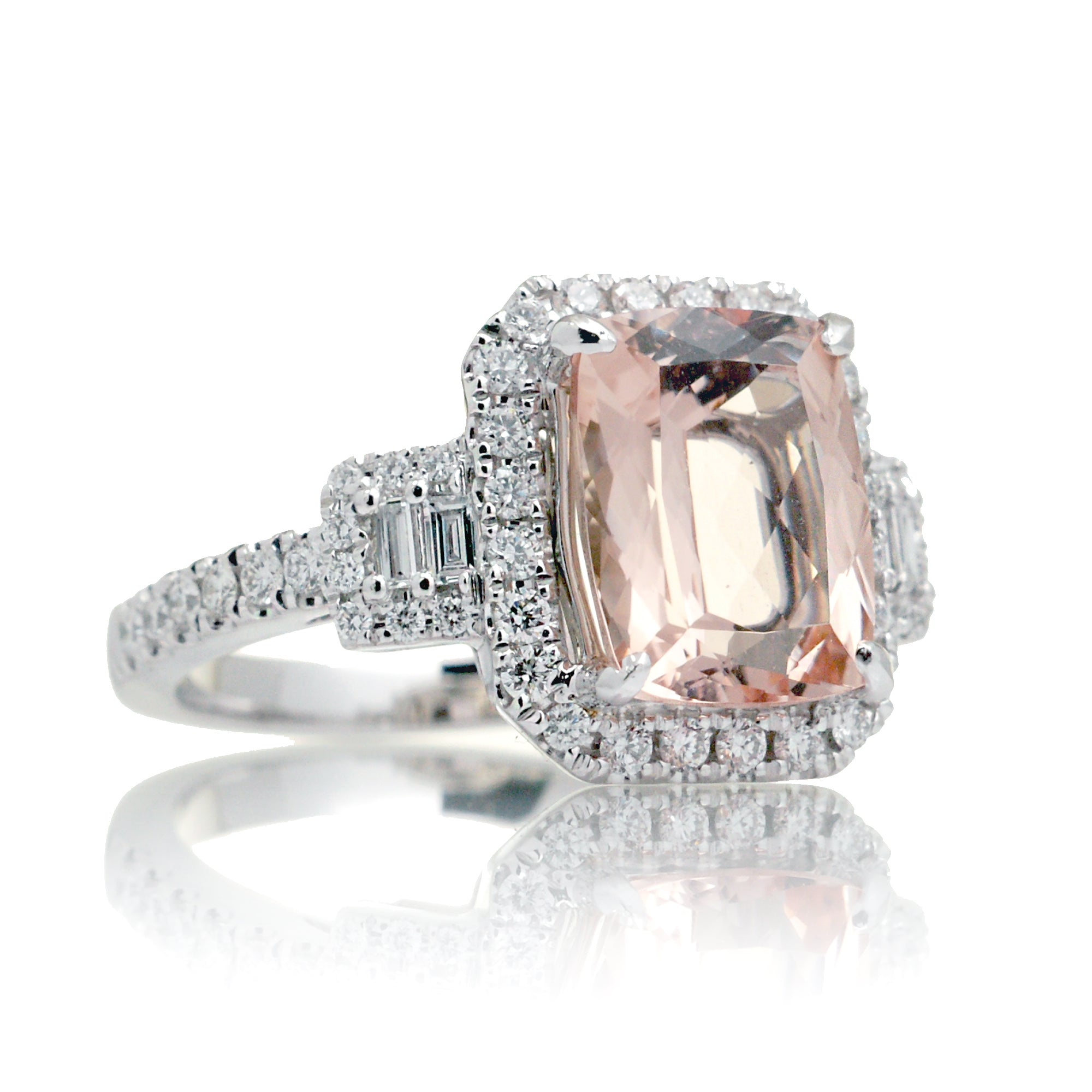 The Cali Cushion Morganite