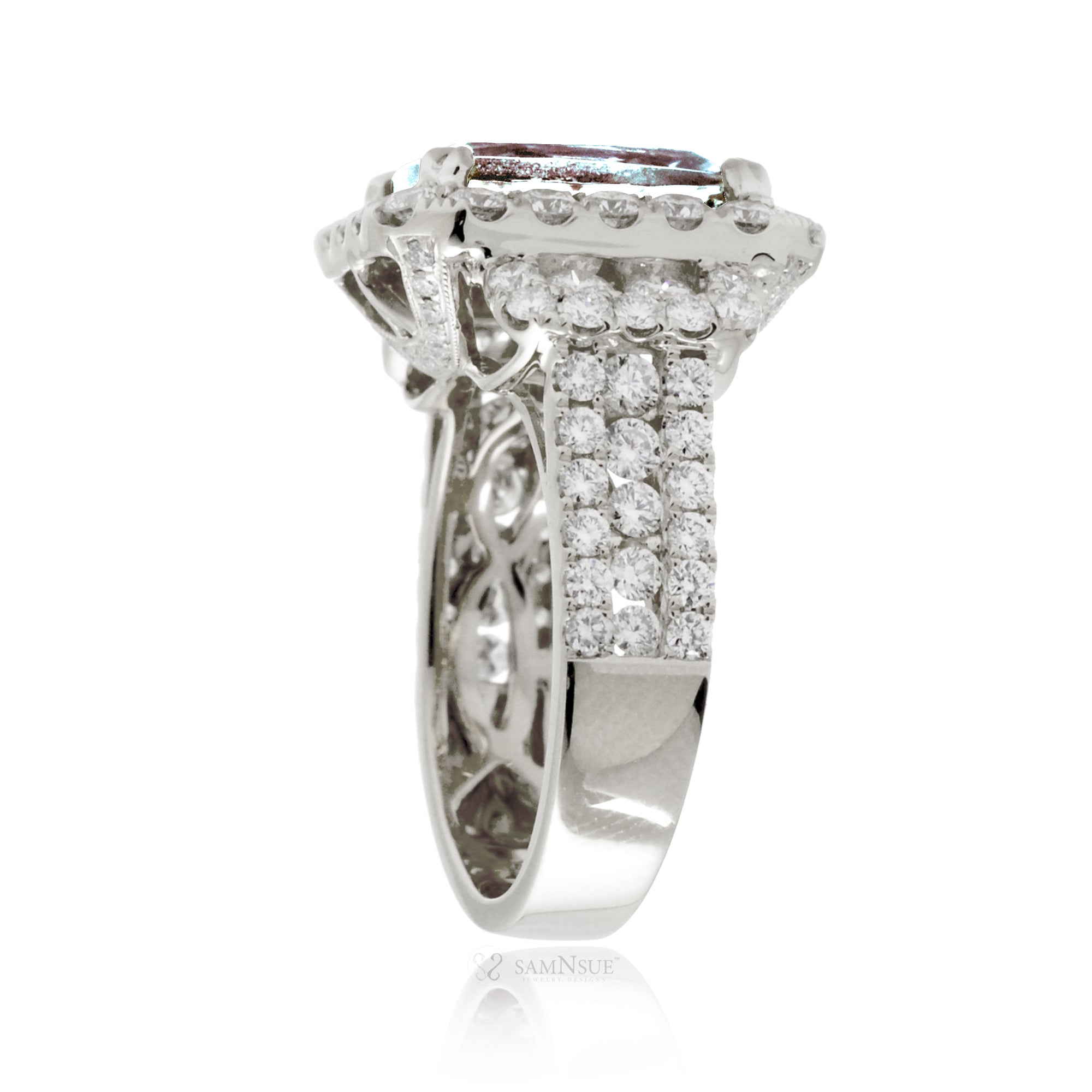 The Sydney Cushion Cut Morganite Ring