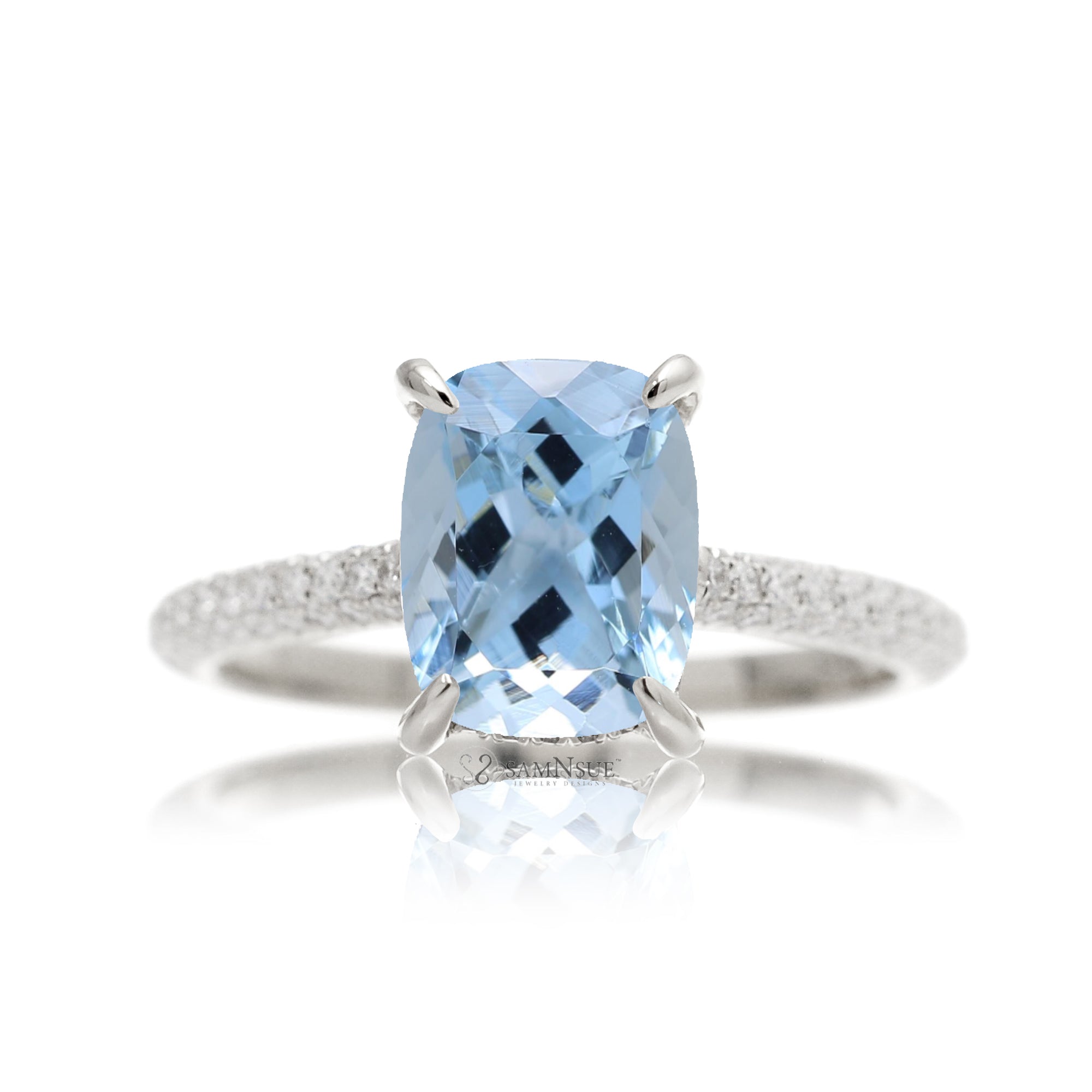 Cushion Aquamarine Diamond Accent Ring – Classic & Elegant Design
