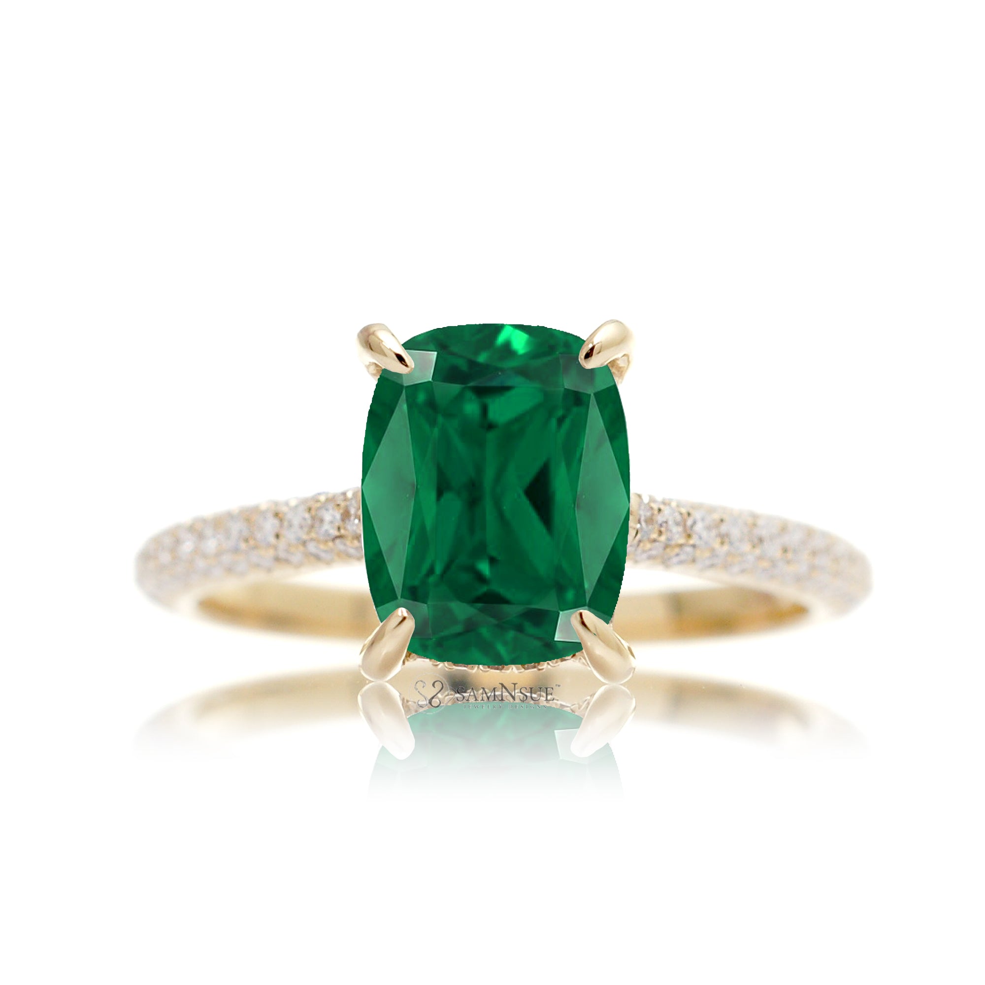 Elegant Green Emerald Ring with Three-Row Diamond Band