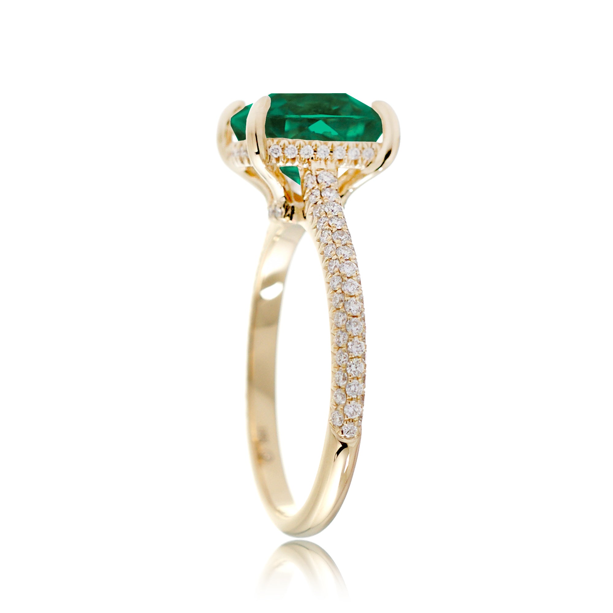 Elegant Green Emerald Ring with Three-Row Diamond Band