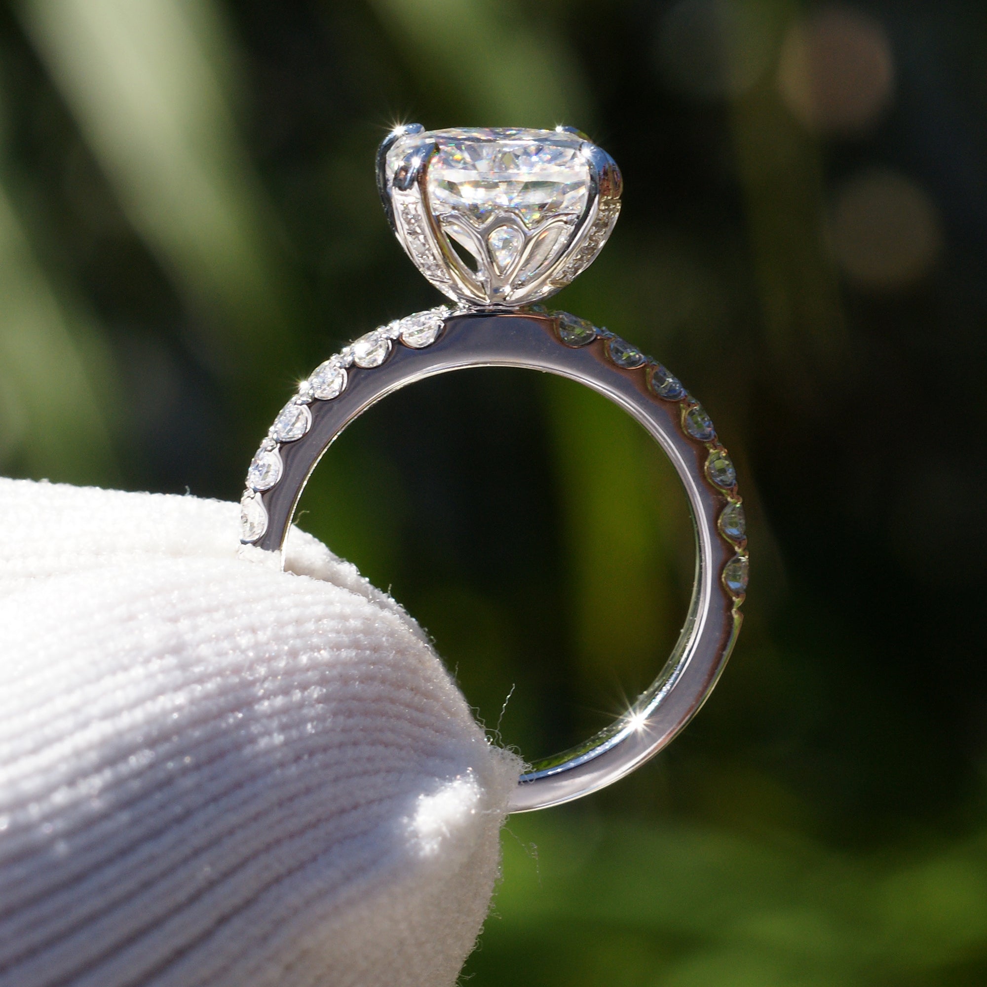 The Leila Cushion Cut Moissanite Ring (8x8mm)