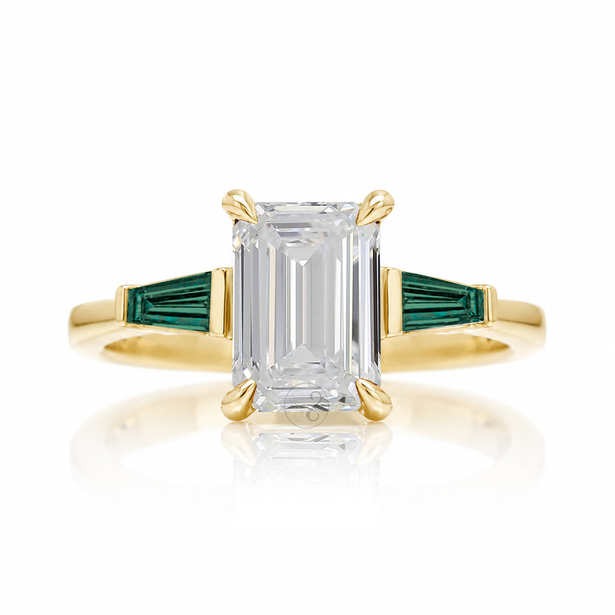 The Alice Emerald Cut Diamond Ring (Lab Grown)