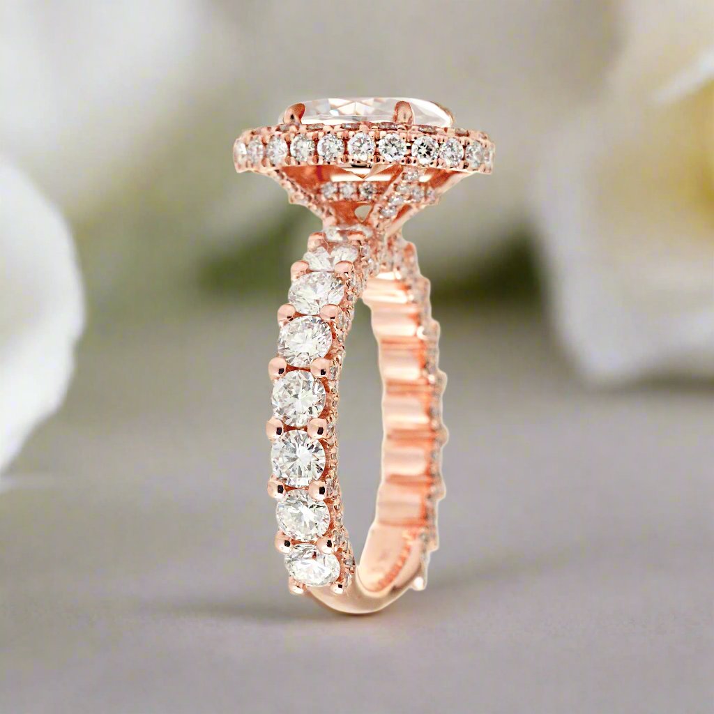 The Florence Oval Diamond Ring (Lab-Grown)