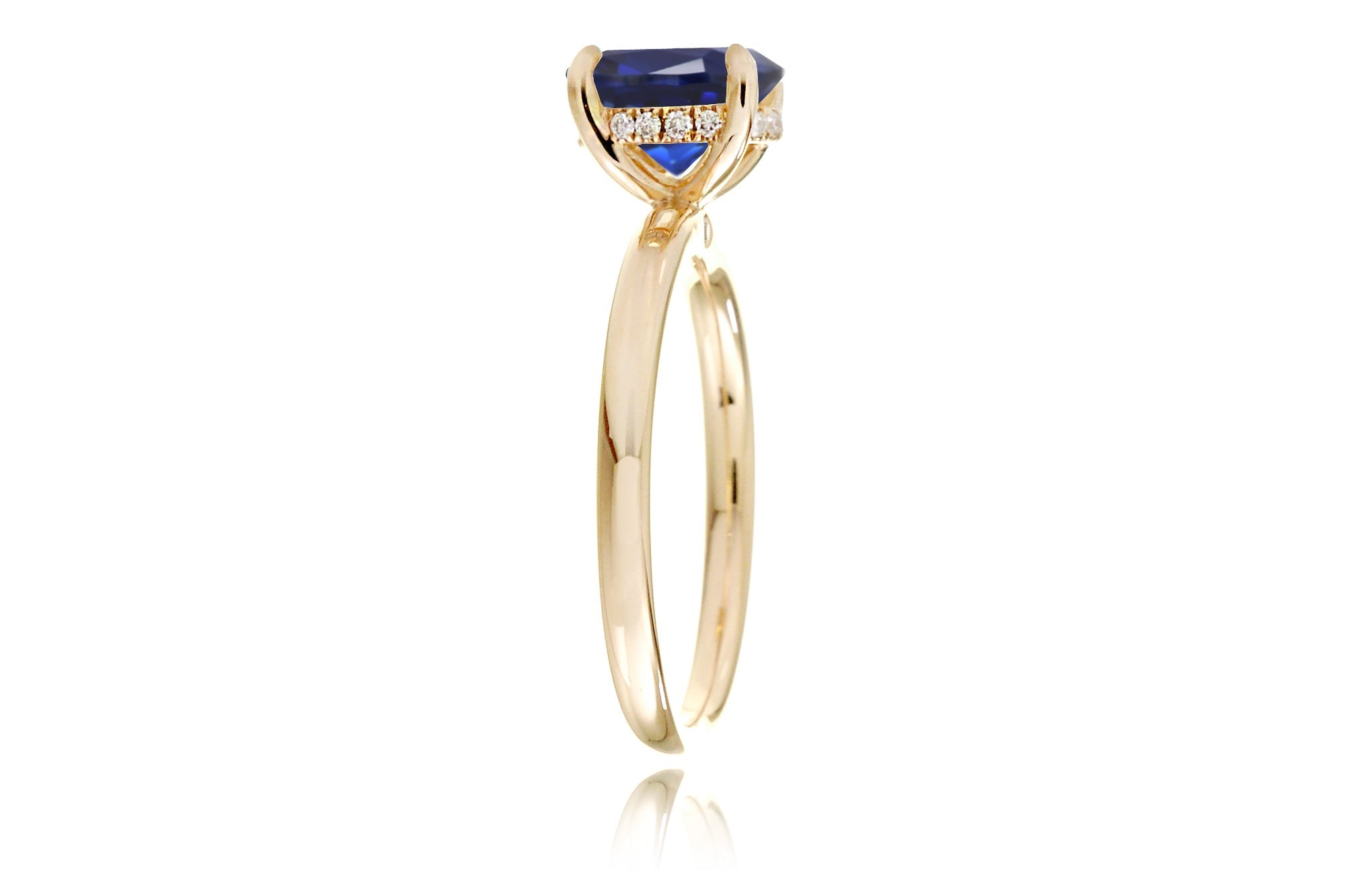 The Lucy Pear Cut Blue Sapphire Ring (Lab-Grown)