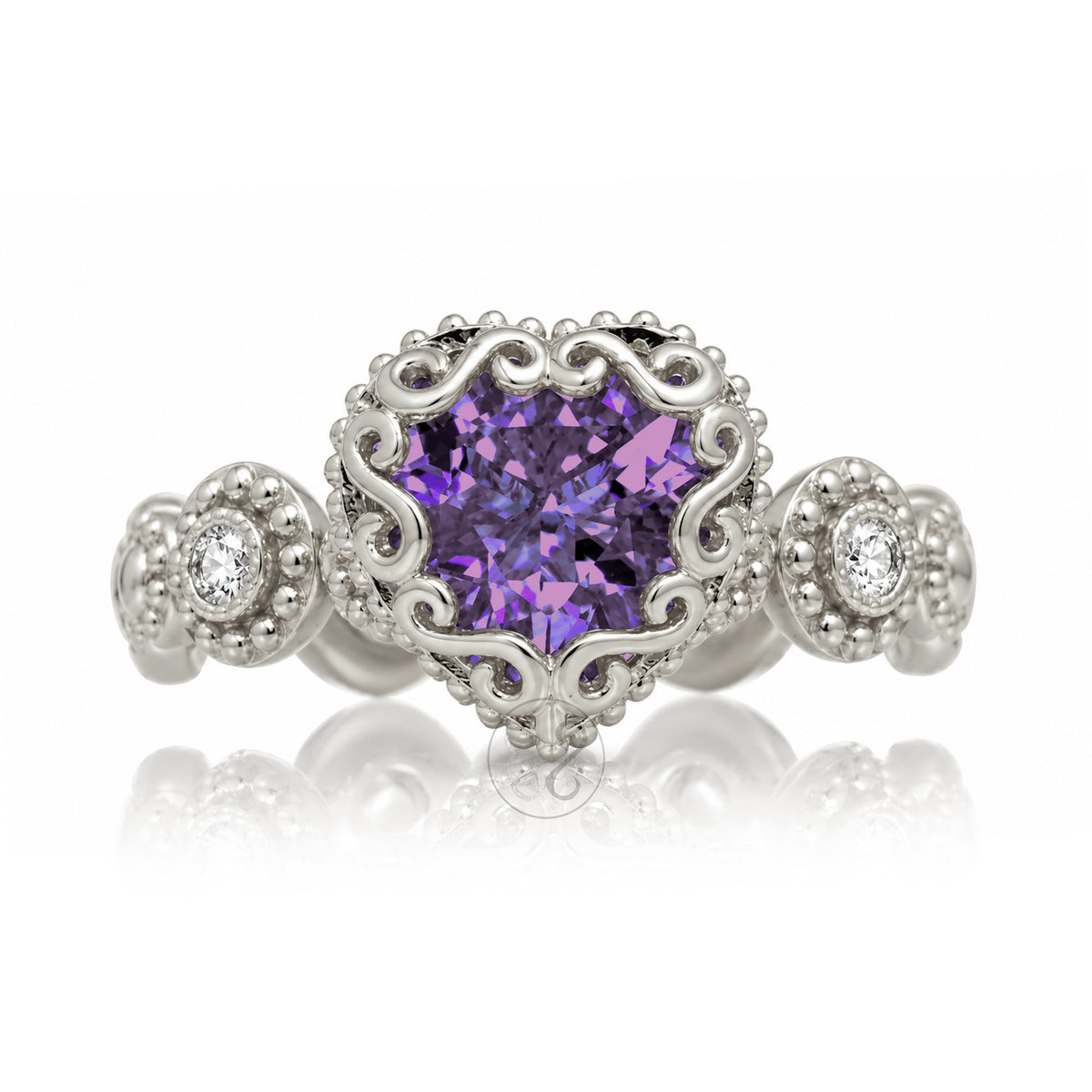 The Nilda Heart Amethyst Ring