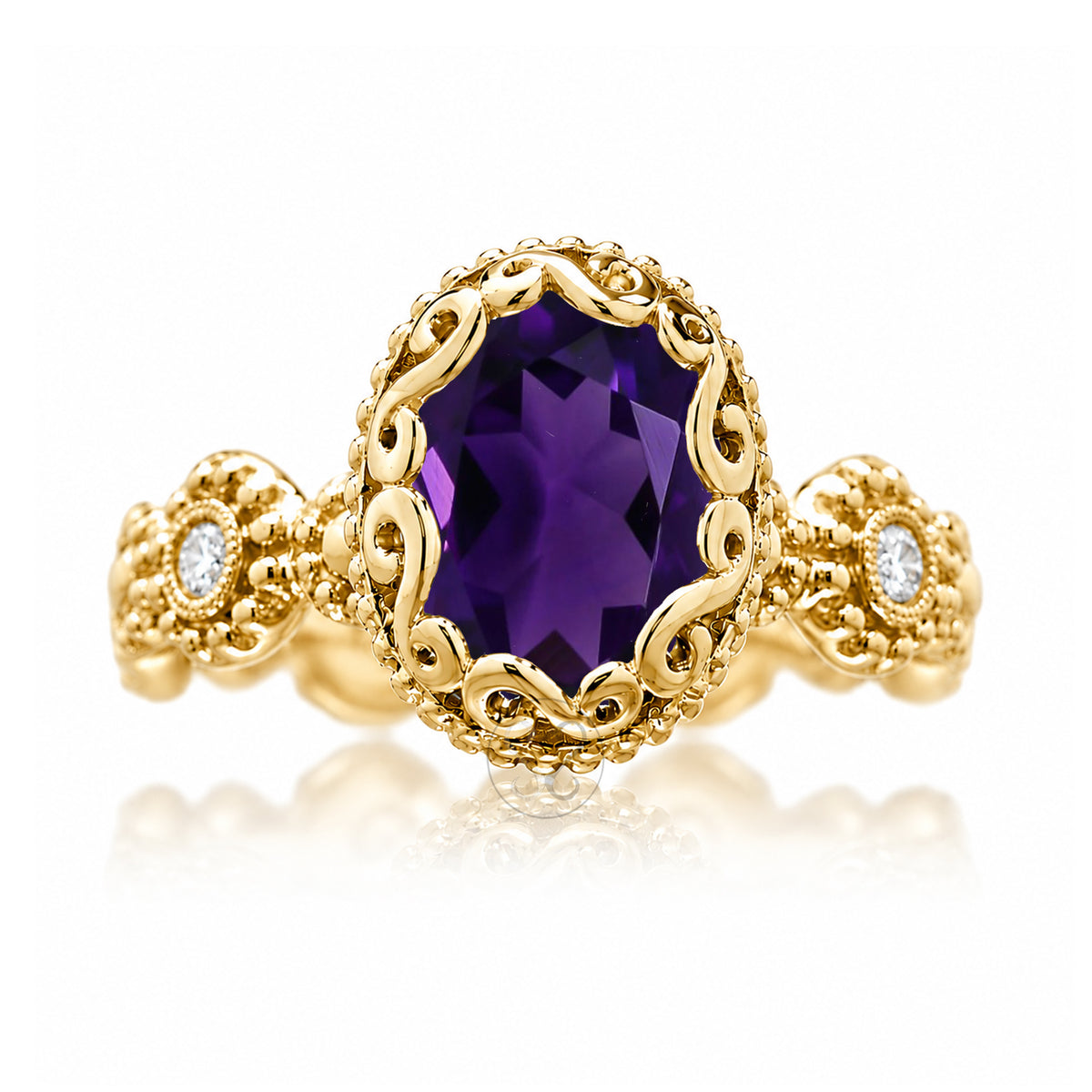 The Nilda Oval Amethyst Ring