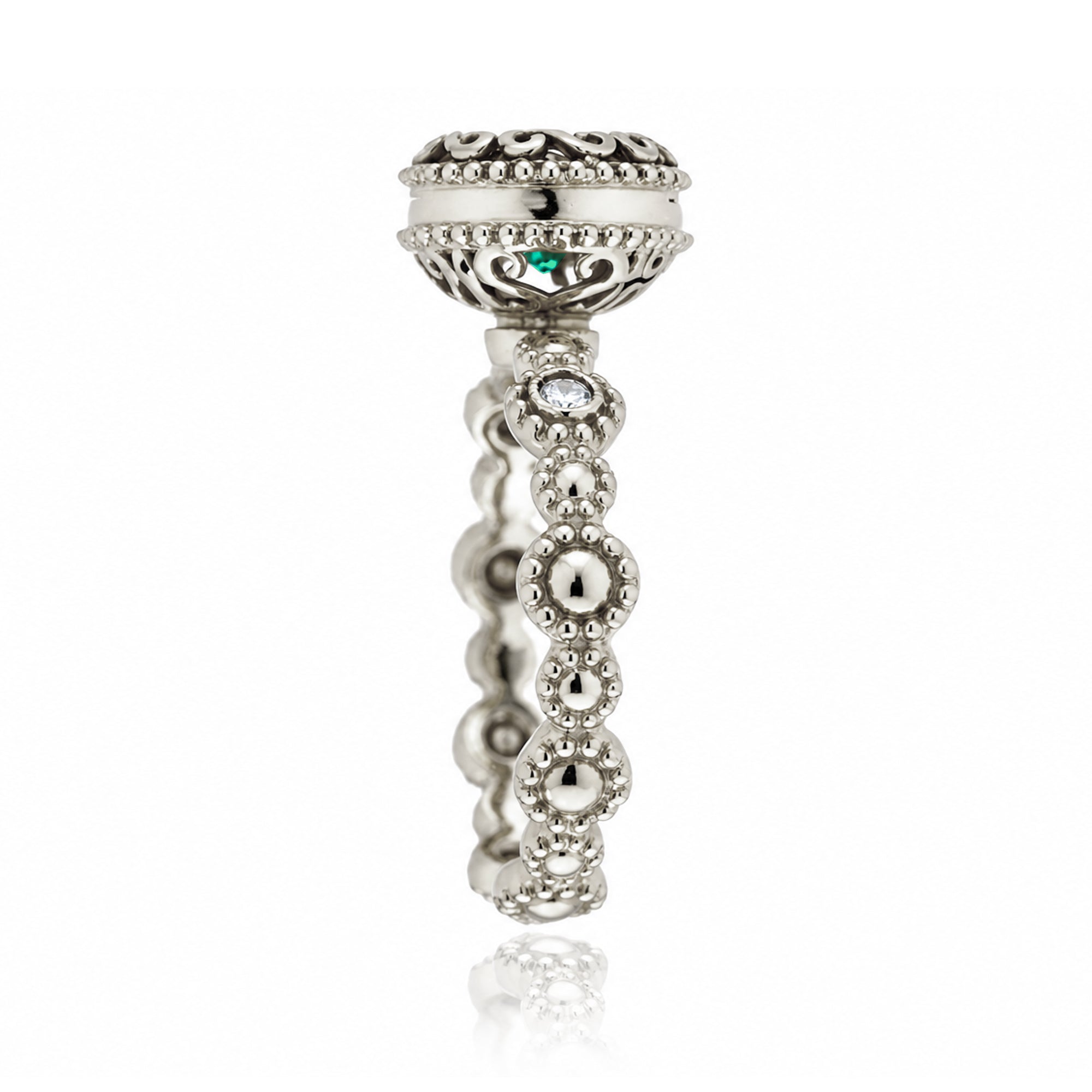 The Nilda Heart Emerald Ring