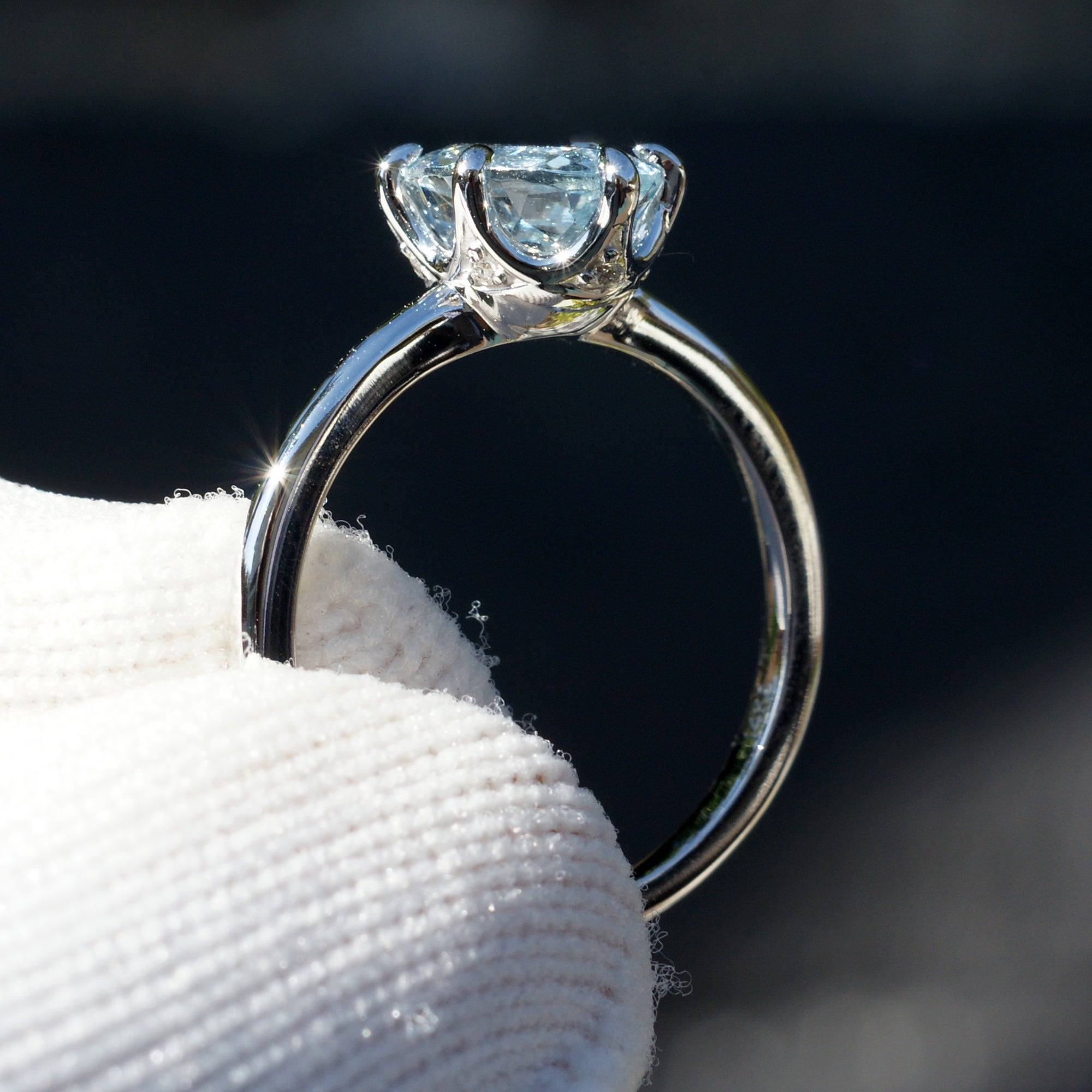 The Oval Crown Aquamarine Ring 9x7mm 14k White Gold