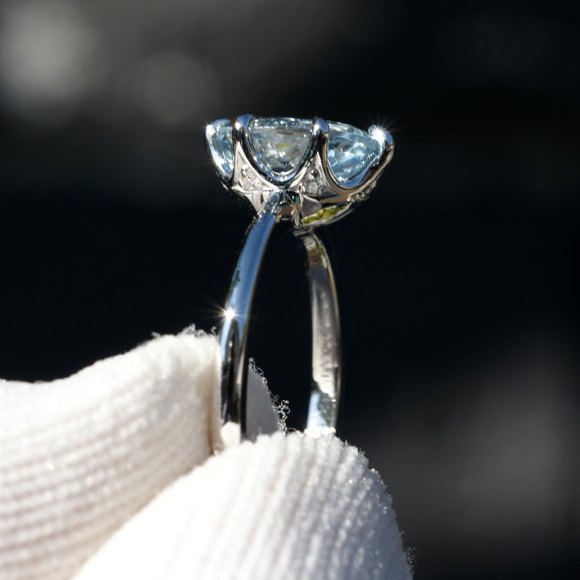 The Oval Crown Aquamarine Ring 9x7mm 14k White Gold