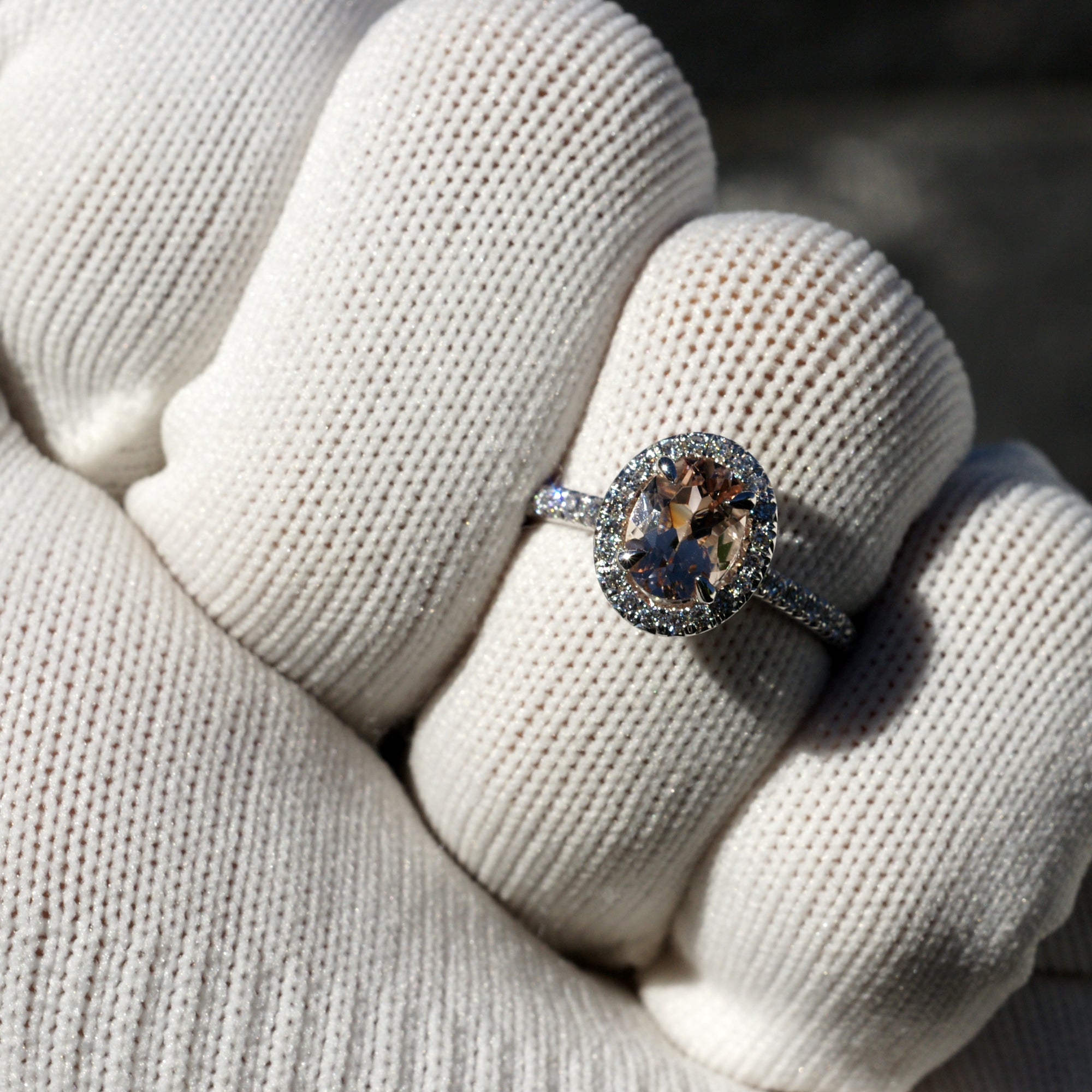 The Drenched Oval Morganite Ring 8x6mm 18k White Gold