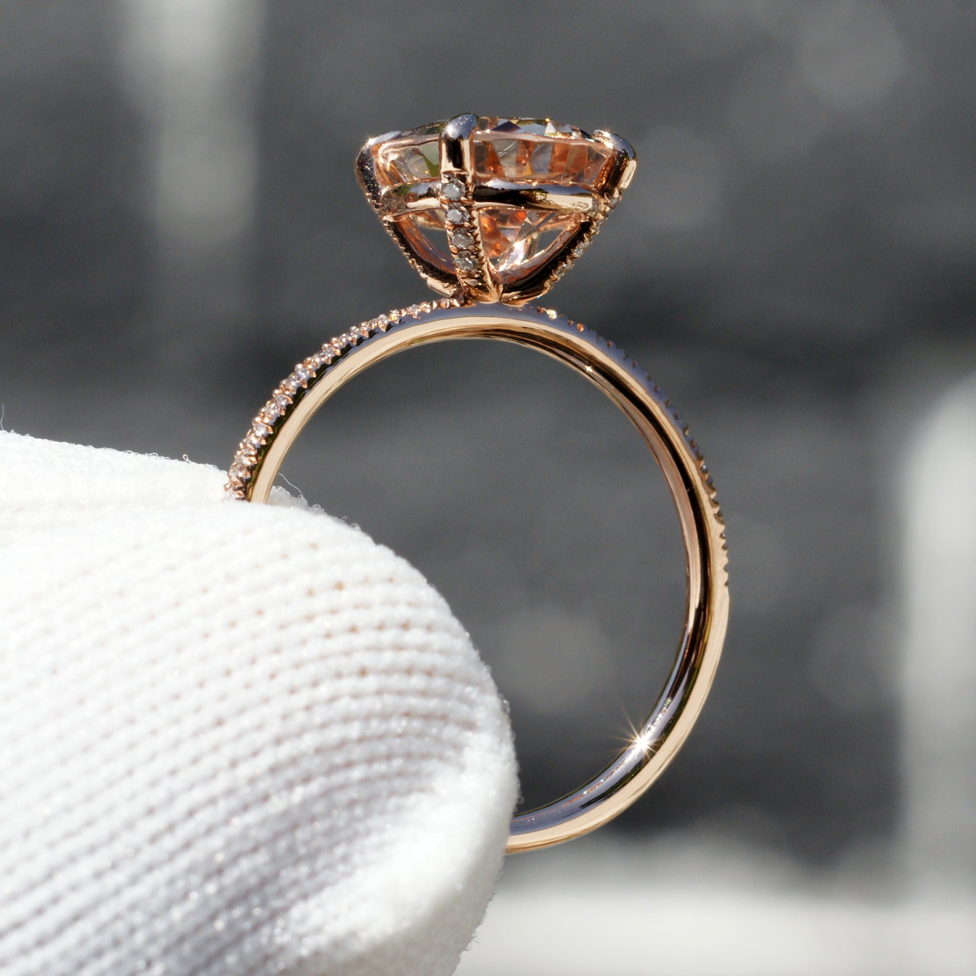 The Ava Oval Morganite Ring 10x8mm 14k Rose Gold (1.5mm band)