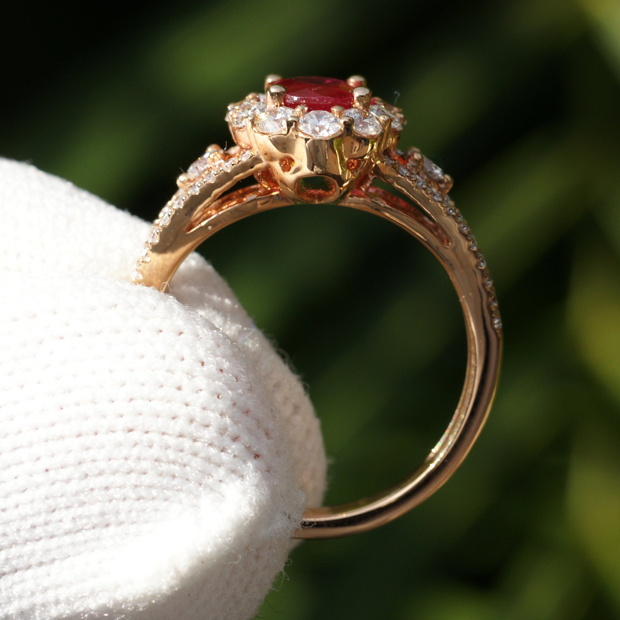 The Chelsea Oval Ruby Ring (2.05ct tw.)