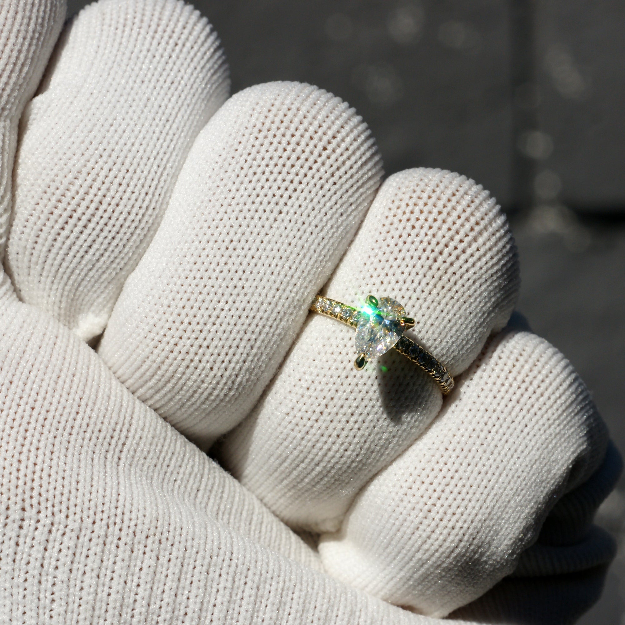8x5 pear moissanite hotsell