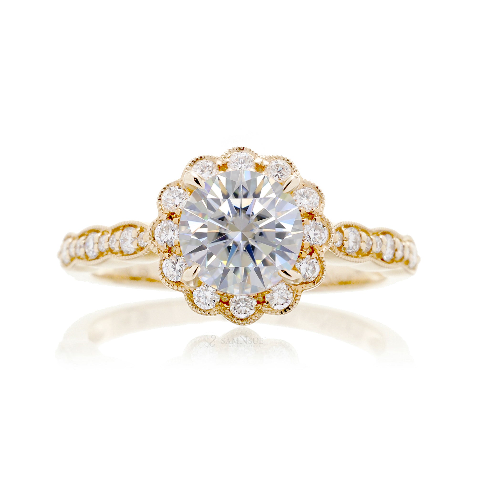 Round brilliant cut diamond scallop halo and band yellow gold