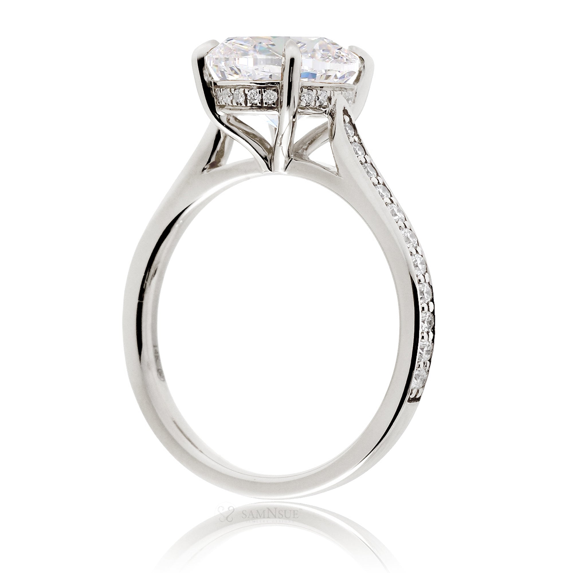 The Emily Cushion Diamond Ring (Lab-Grown)