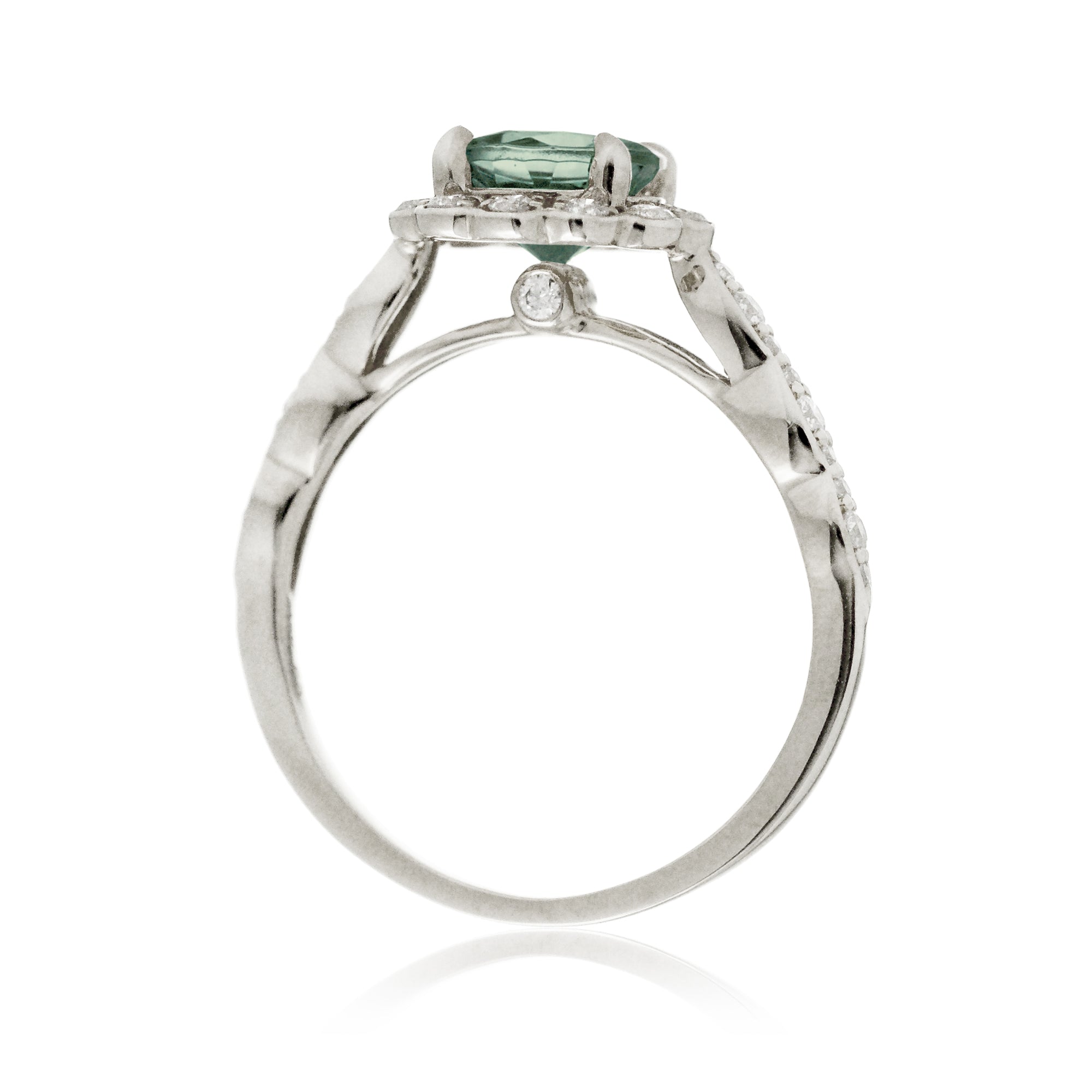 Round green sapphire scallop diamond vintage ring white gold