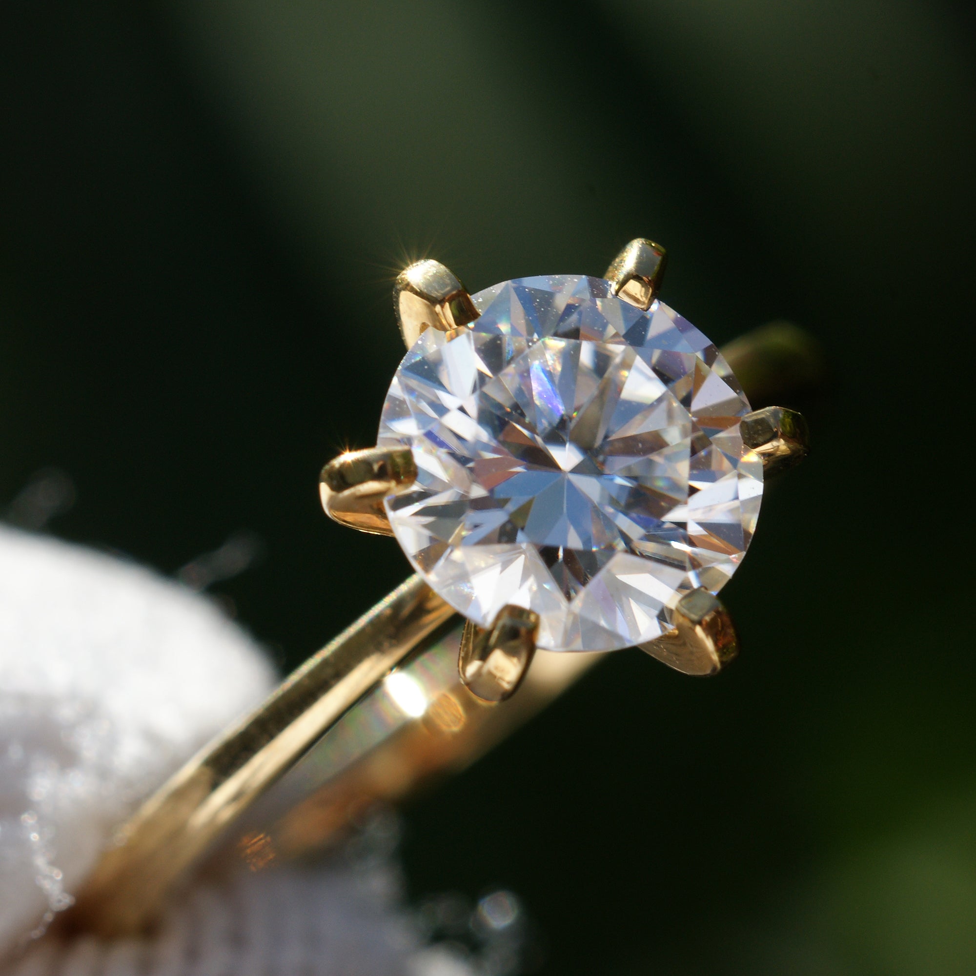The Adeline Round Moissanite 7mm 18k Yellow Gold