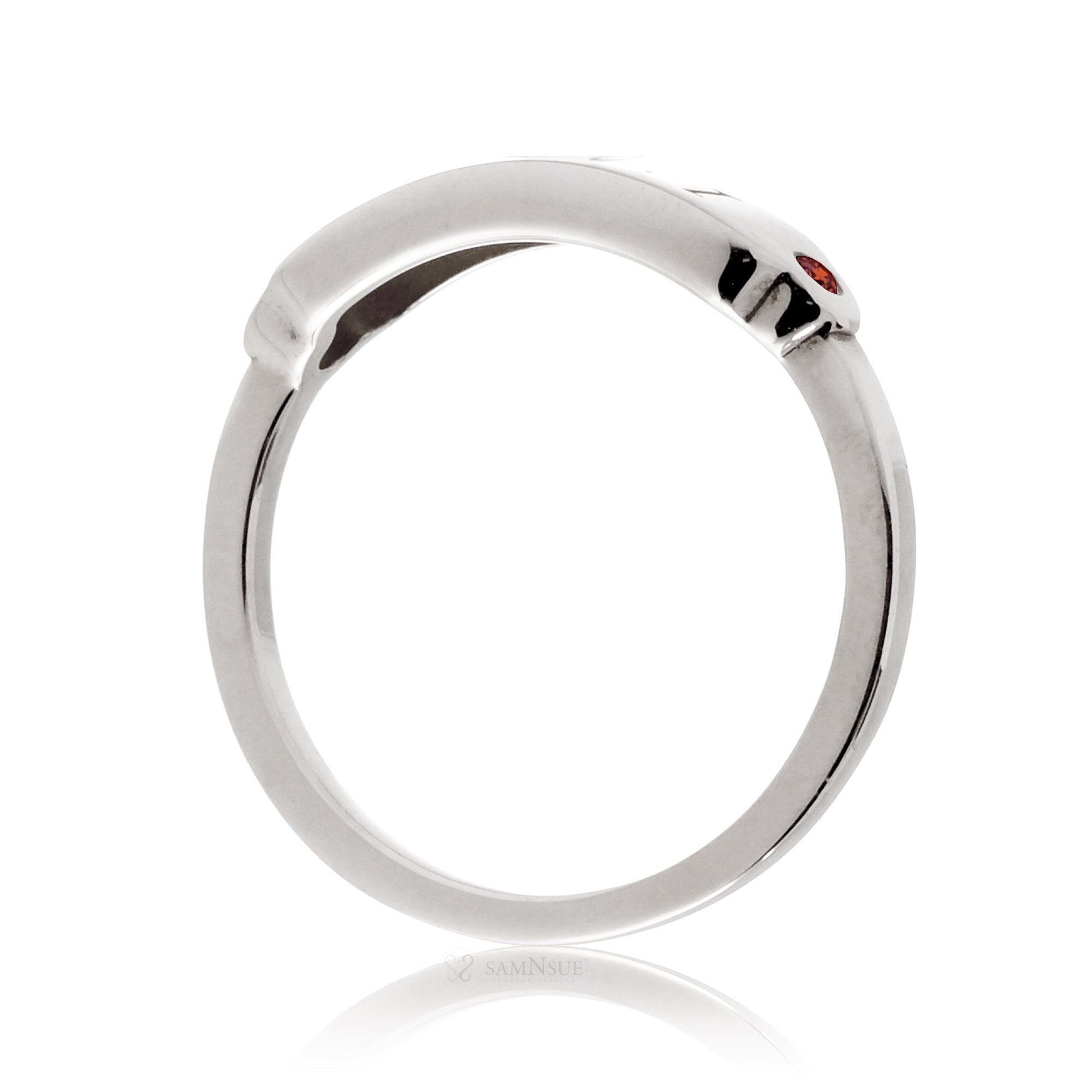 Signet engravable ring with ruby on white gold