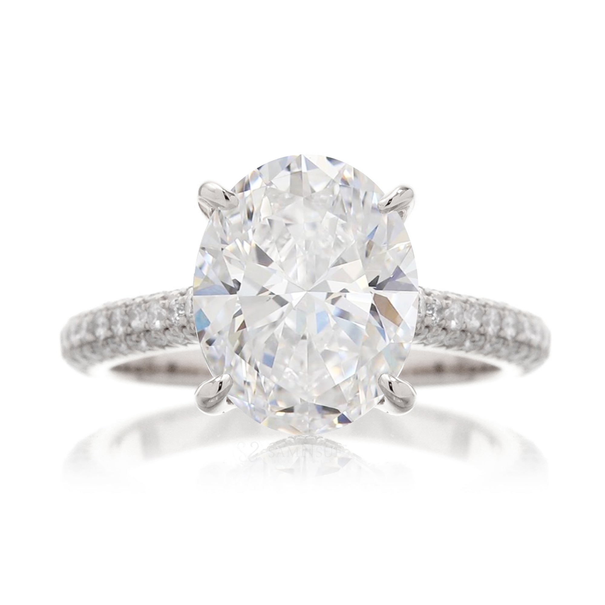 The Starlight Oval Diamond Ring (Lab-Grown)