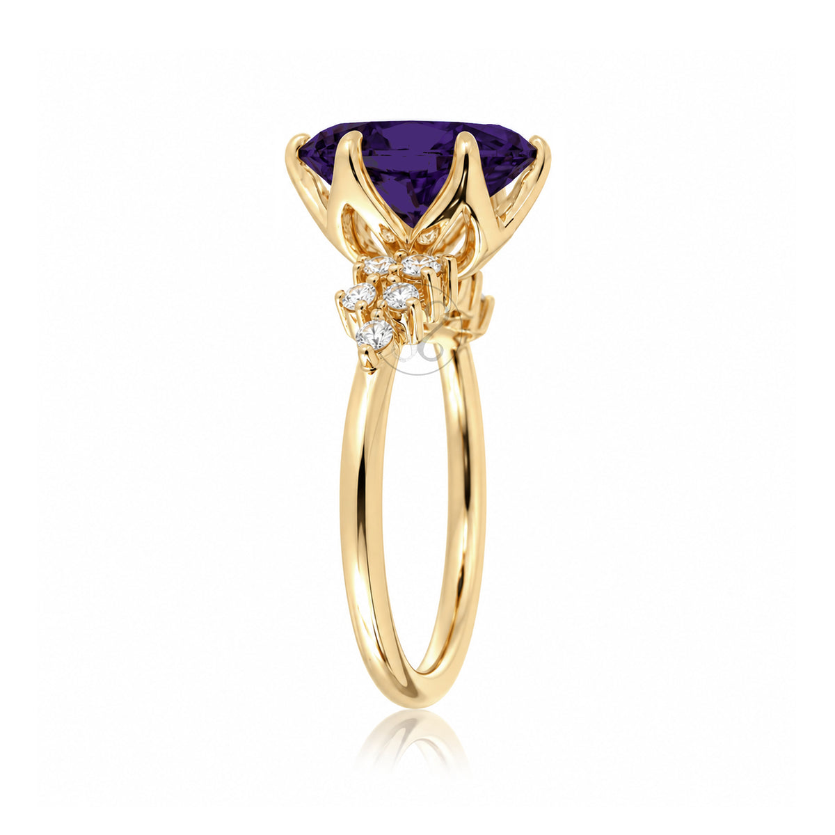 The Stella Oval Amethyst Ring