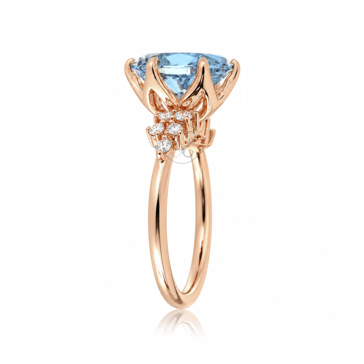 The Stella Oval Aquamarine Ring