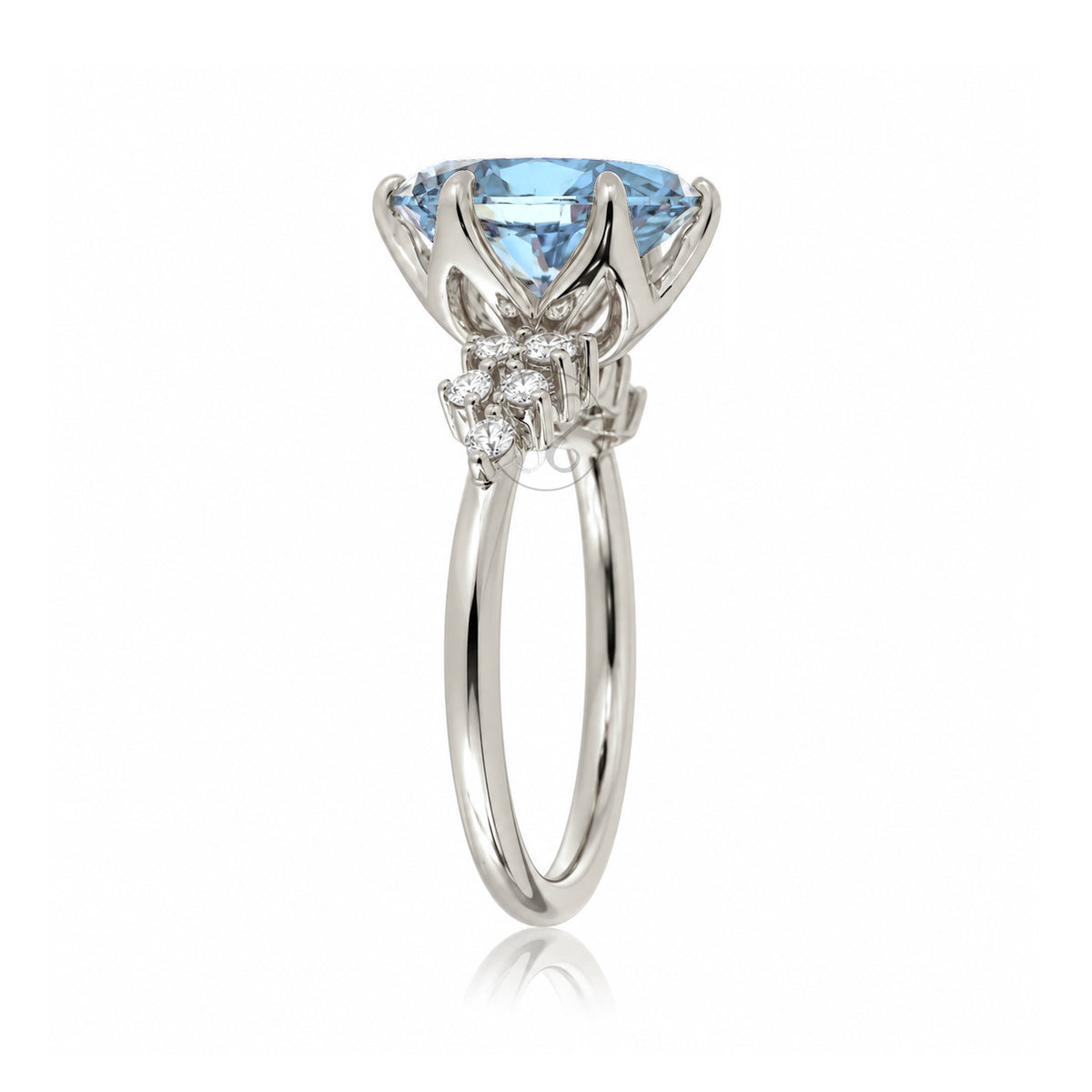 The Stella Oval Aquamarine Ring