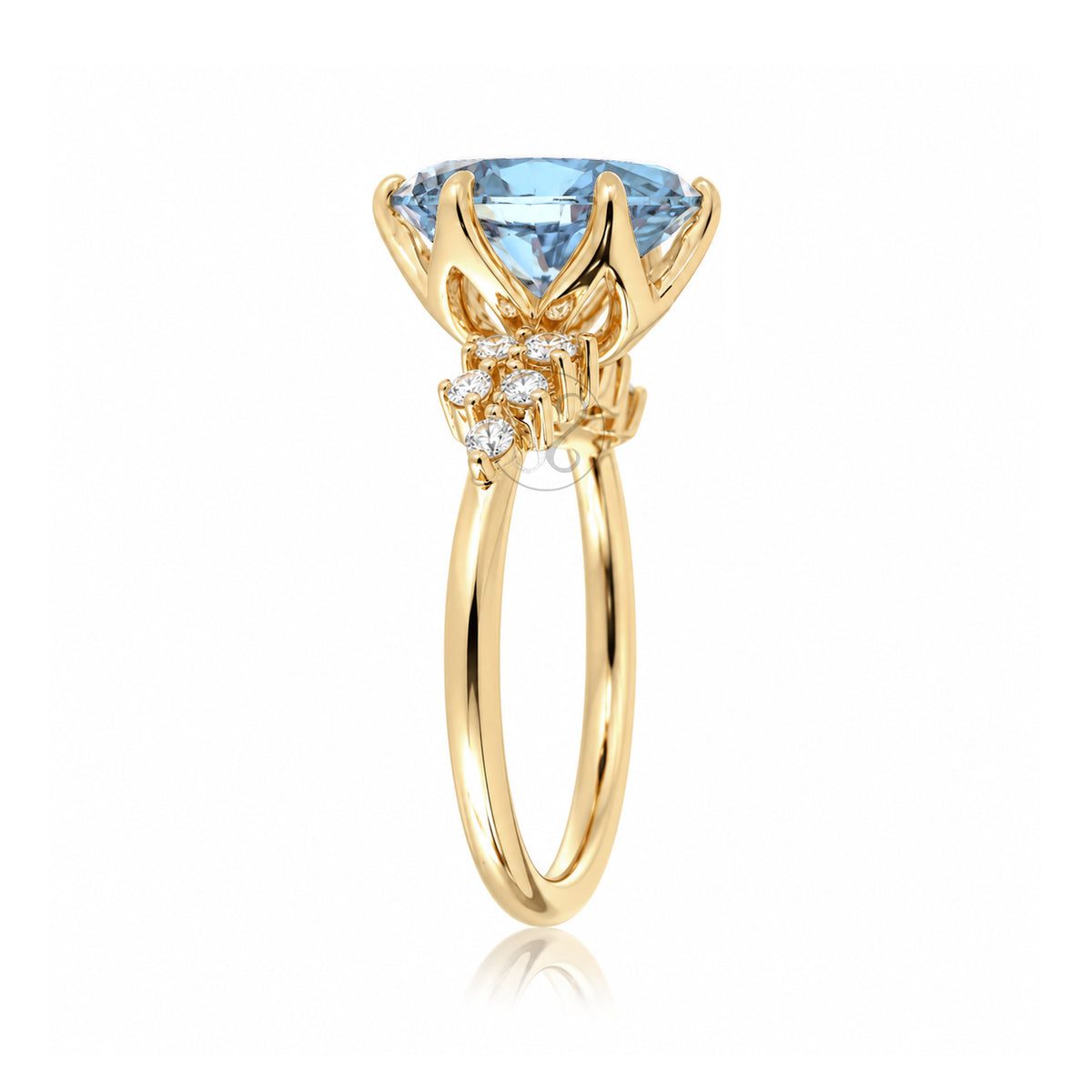 The Stella Oval Aquamarine Ring