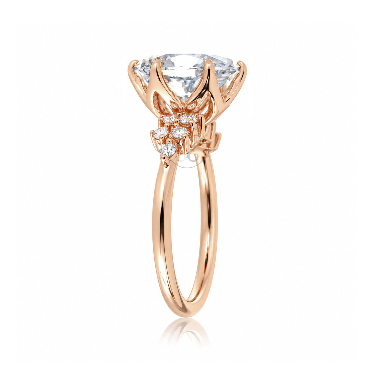 The Stella Oval Moissanite Ring