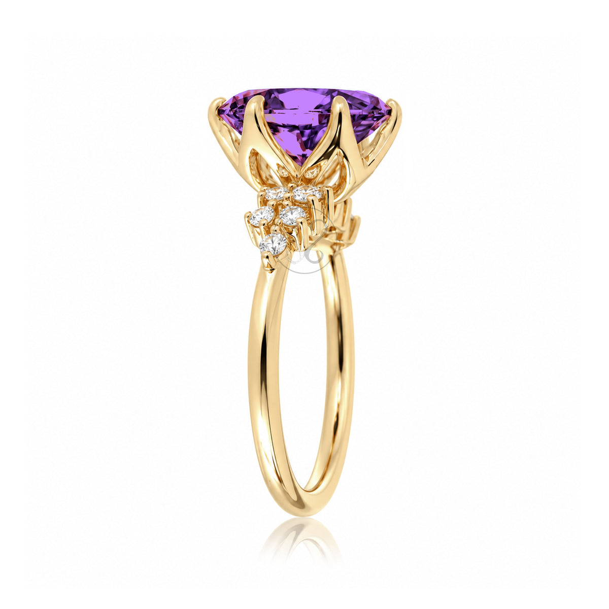 The Stella Oval Amethyst Ring