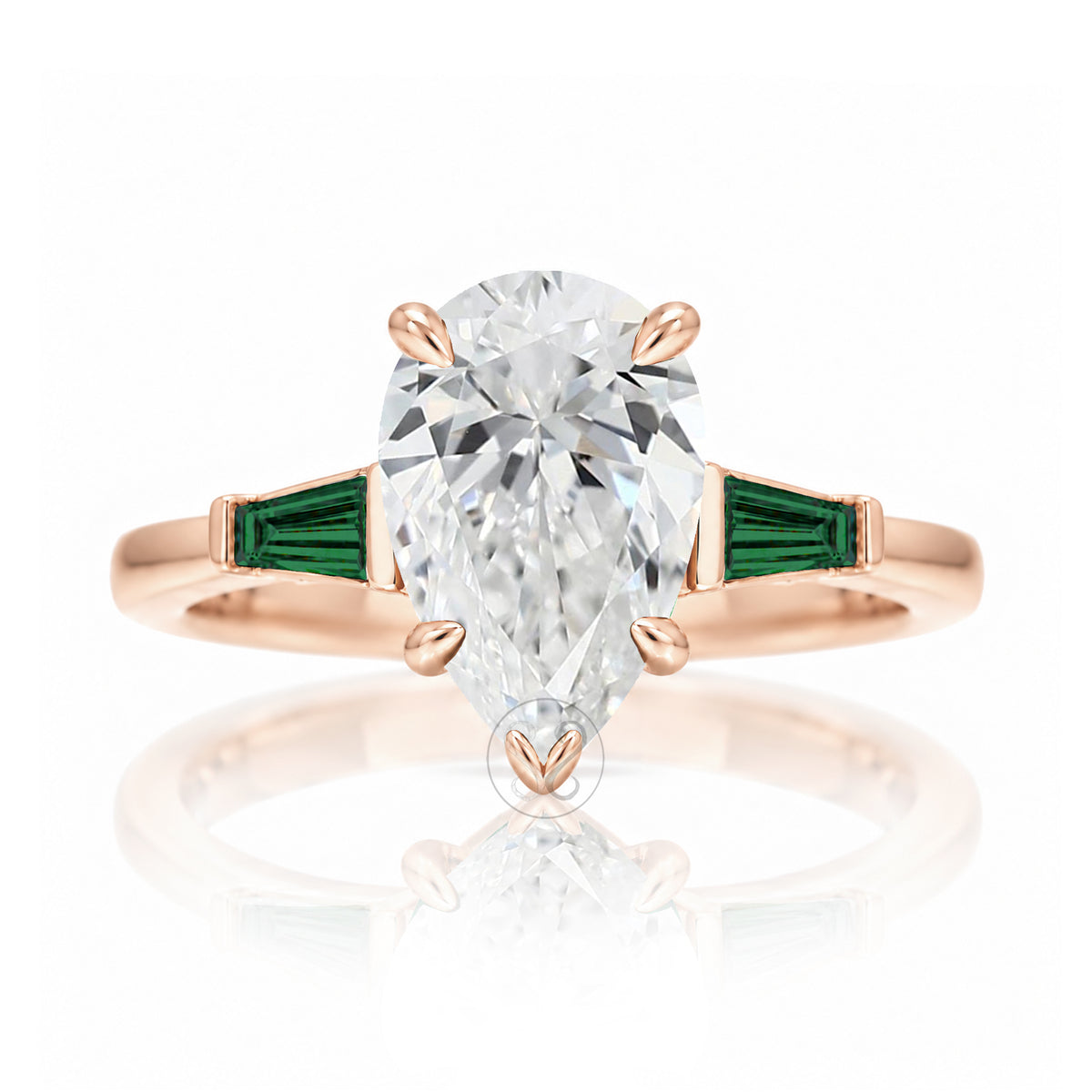The Alice Pear Diamond Ring (Lab-Grown)