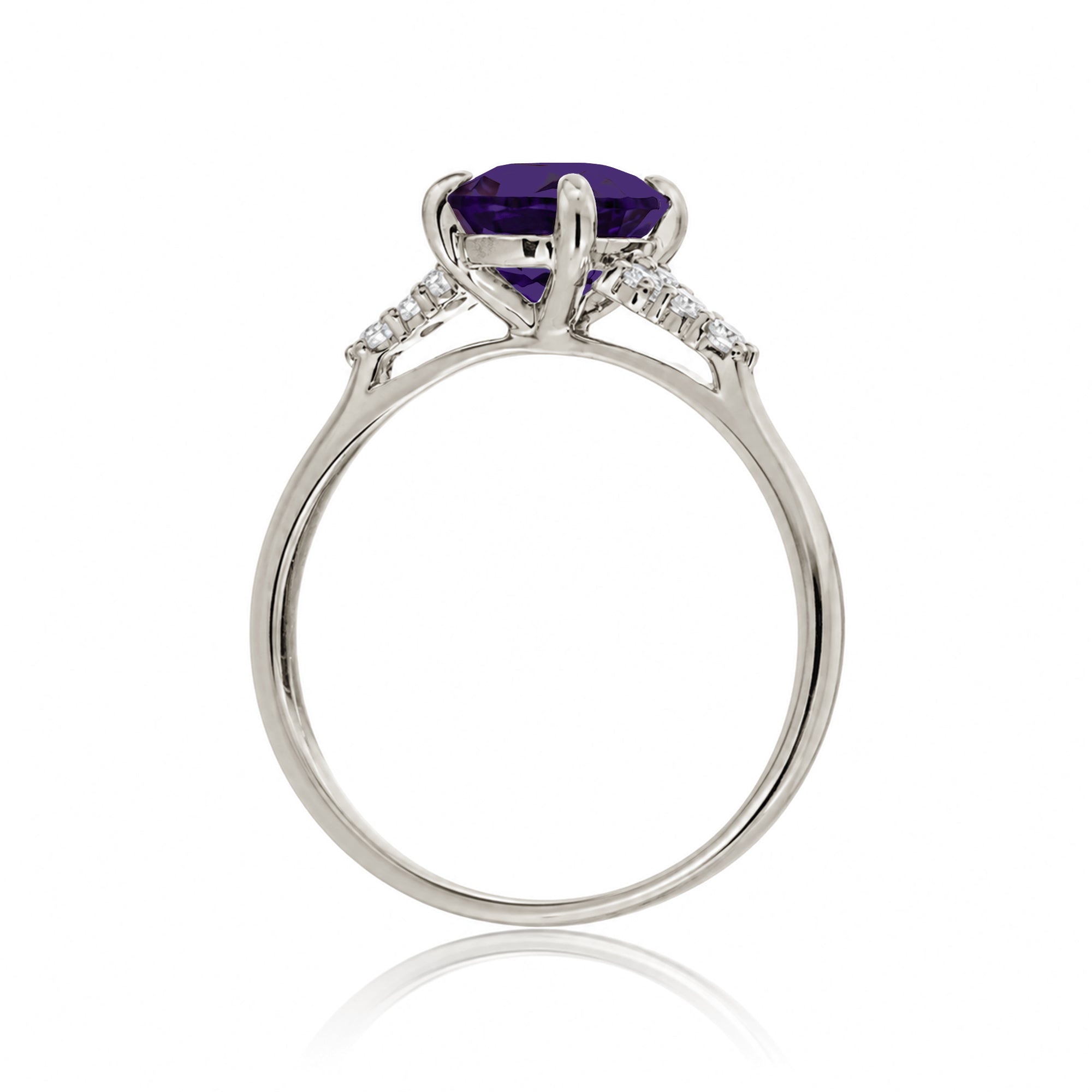 The Chloe Oval Cut Amethyst Ring