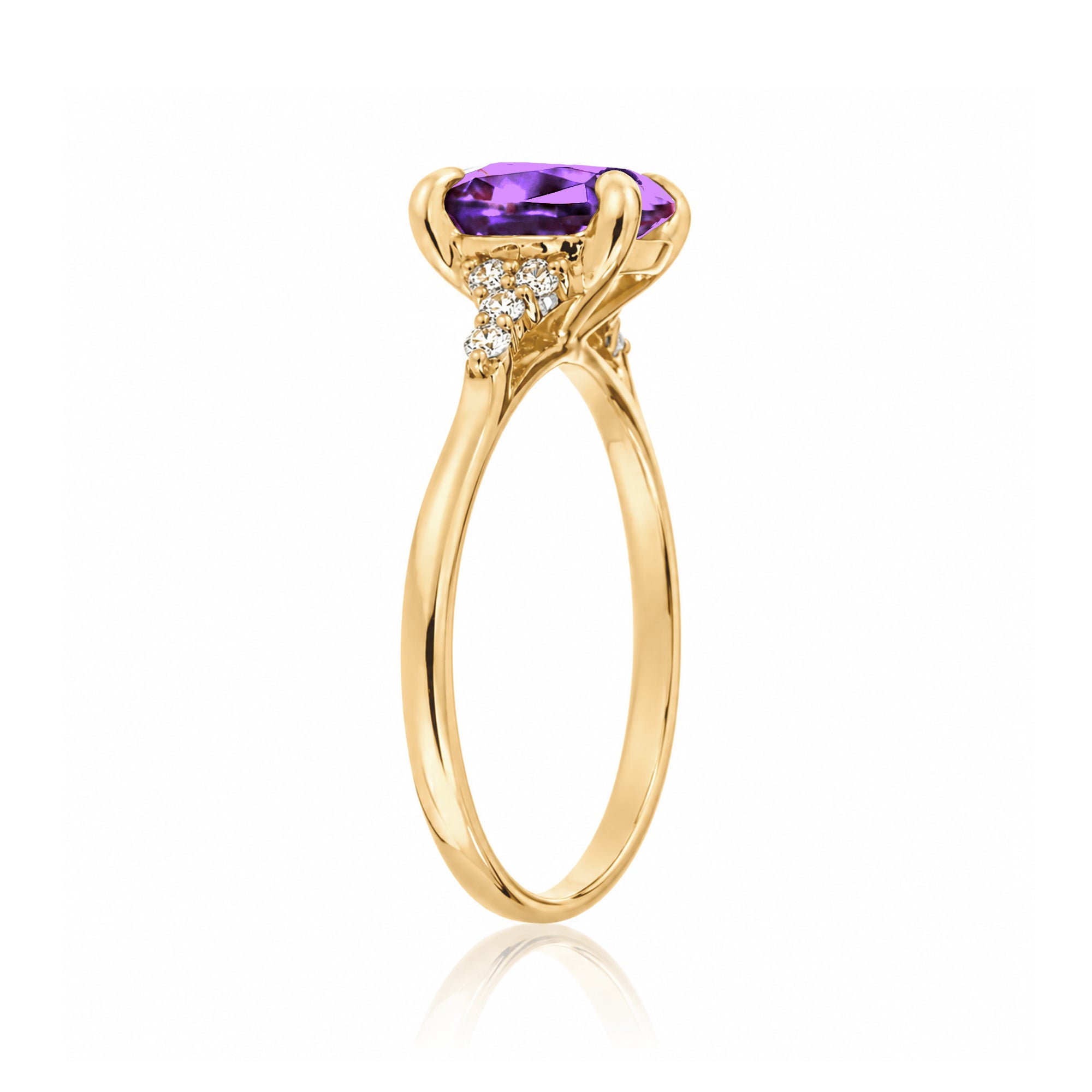 The Chloe Oval Cut Amethyst Ring