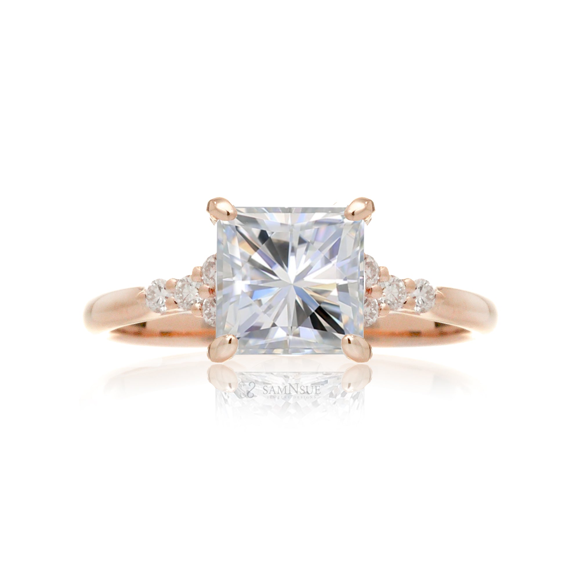 The Chloe Princess Cut Moissanite Ring (Lab Grown)