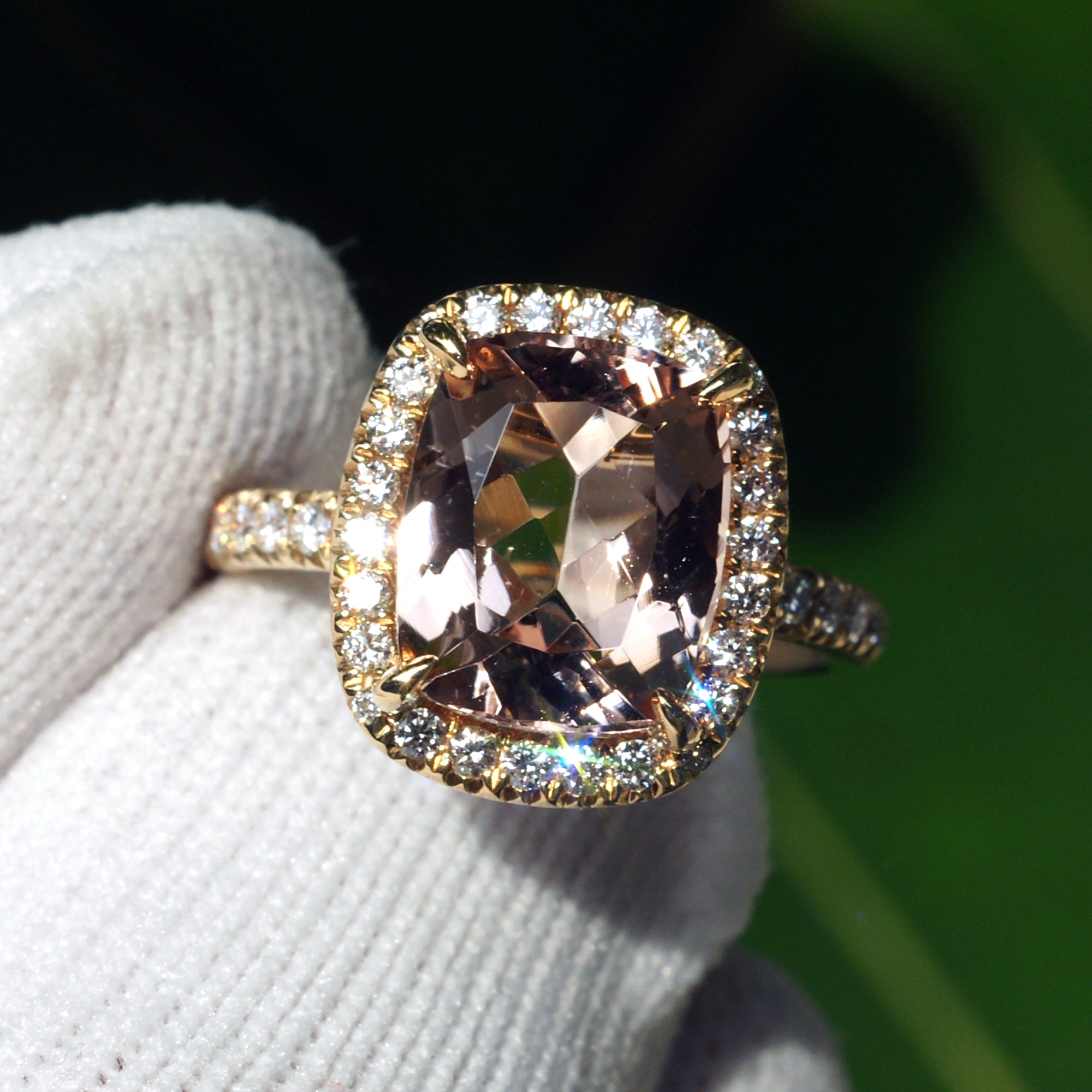 The Drenched Cushion Morganite Ring 18k Yellow Gold 11x9mm